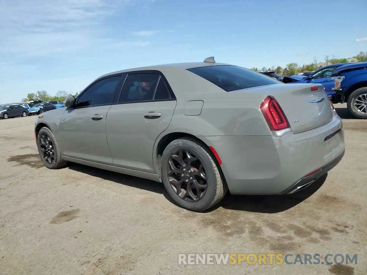 2 Фотография поврежденного автомобиля 2C3CCAGGXKH542951 CHRYSLER 300 2019