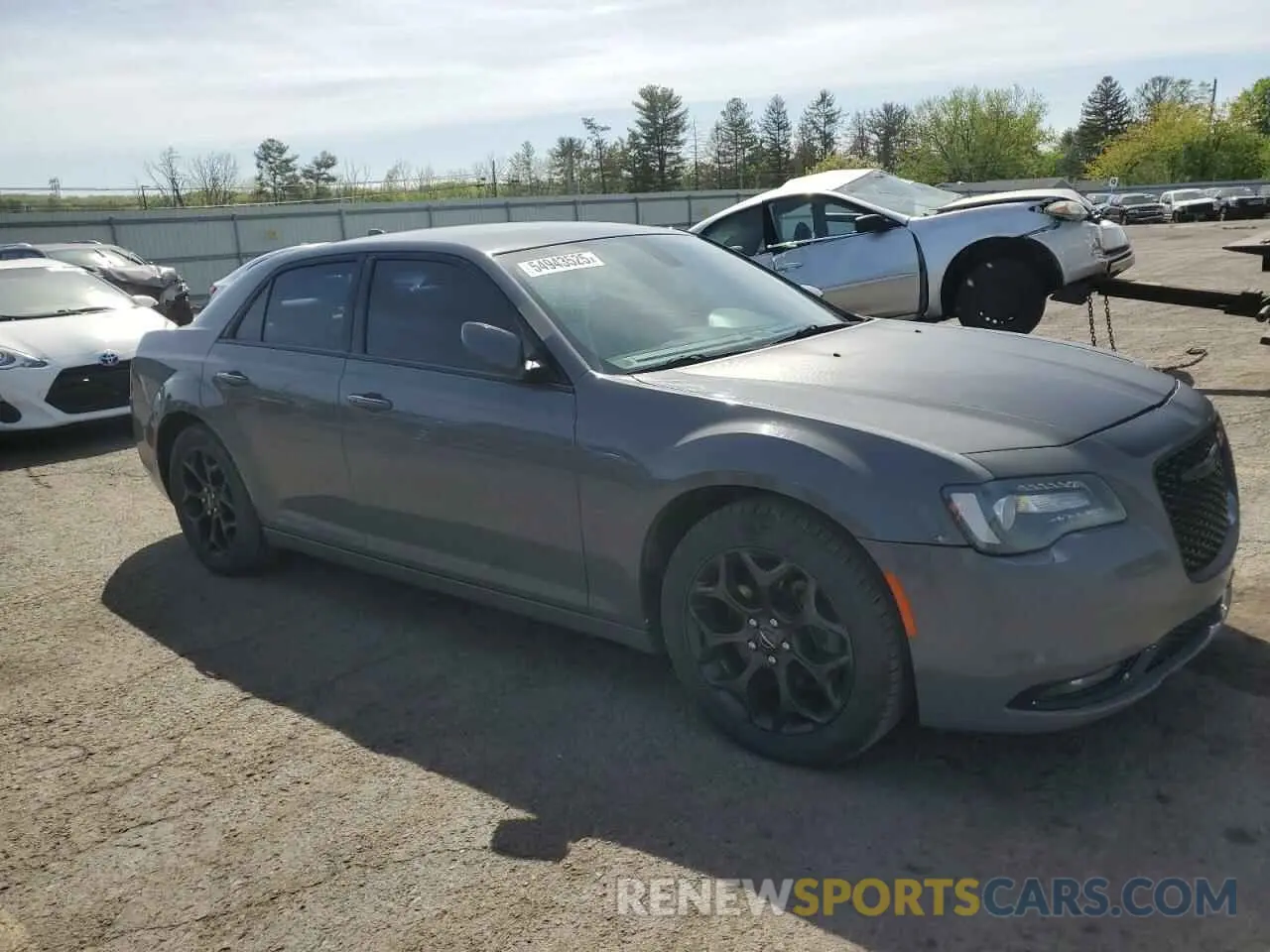 4 Фотография поврежденного автомобиля 2C3CCAGGXKH542951 CHRYSLER 300 2019