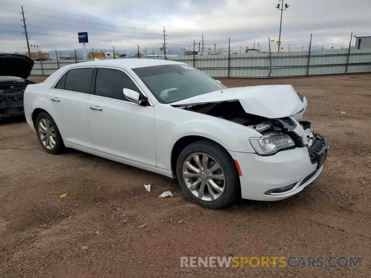 4 Photograph of a damaged car 2C3CCAKG3KH690883 CHRYSLER 300 2019