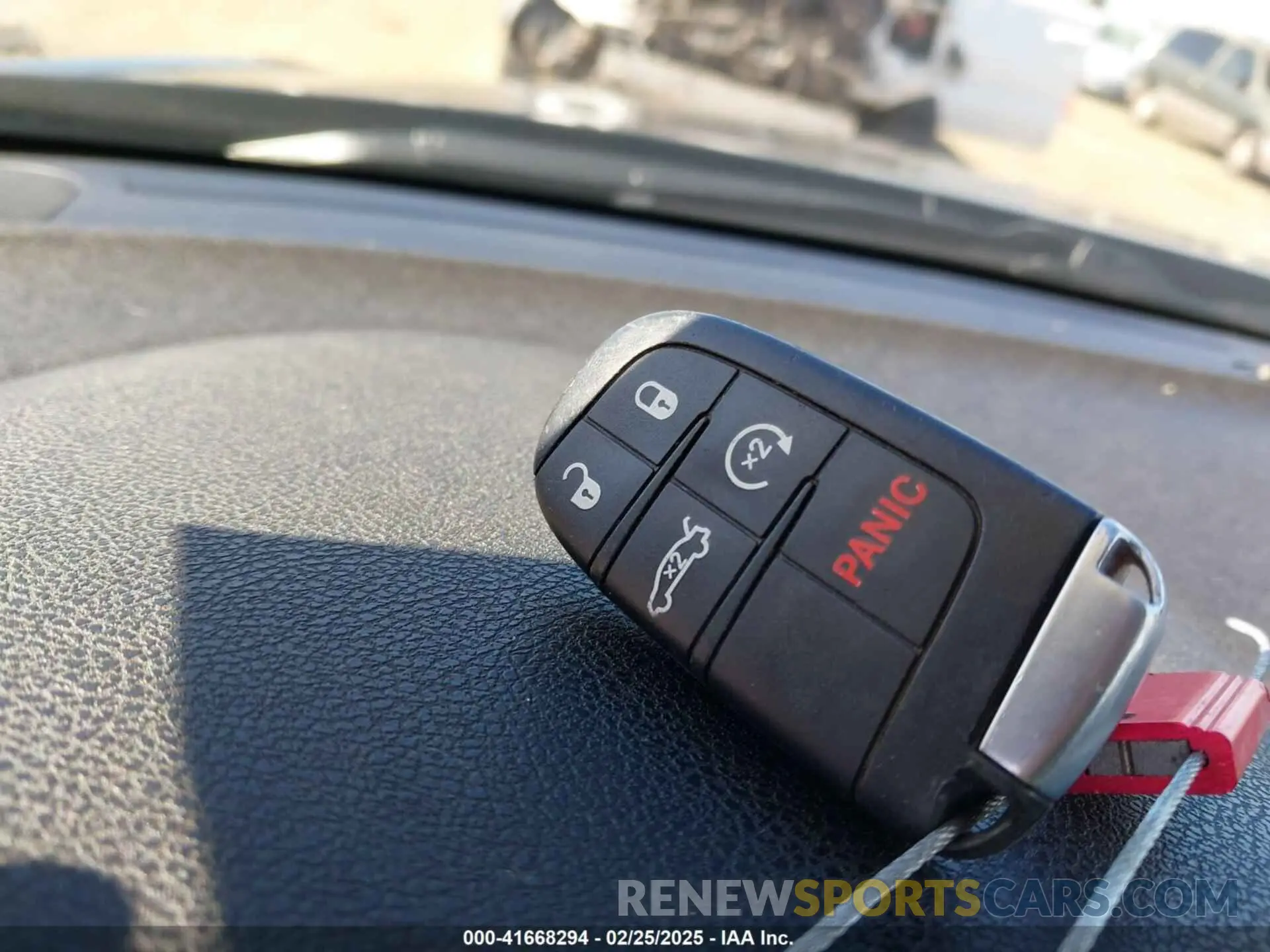 11 Photograph of a damaged car 2C3CCAKG8KH610865 CHRYSLER 300 2019