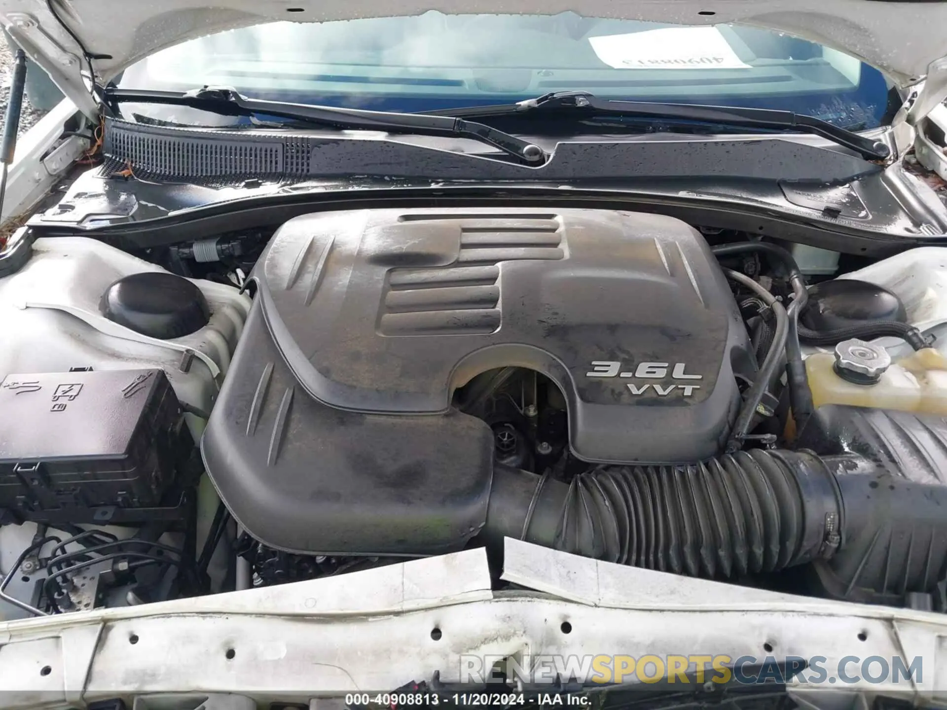 10 Фотография поврежденного автомобиля 2C3CCAKGXKH577948 CHRYSLER 300 2019