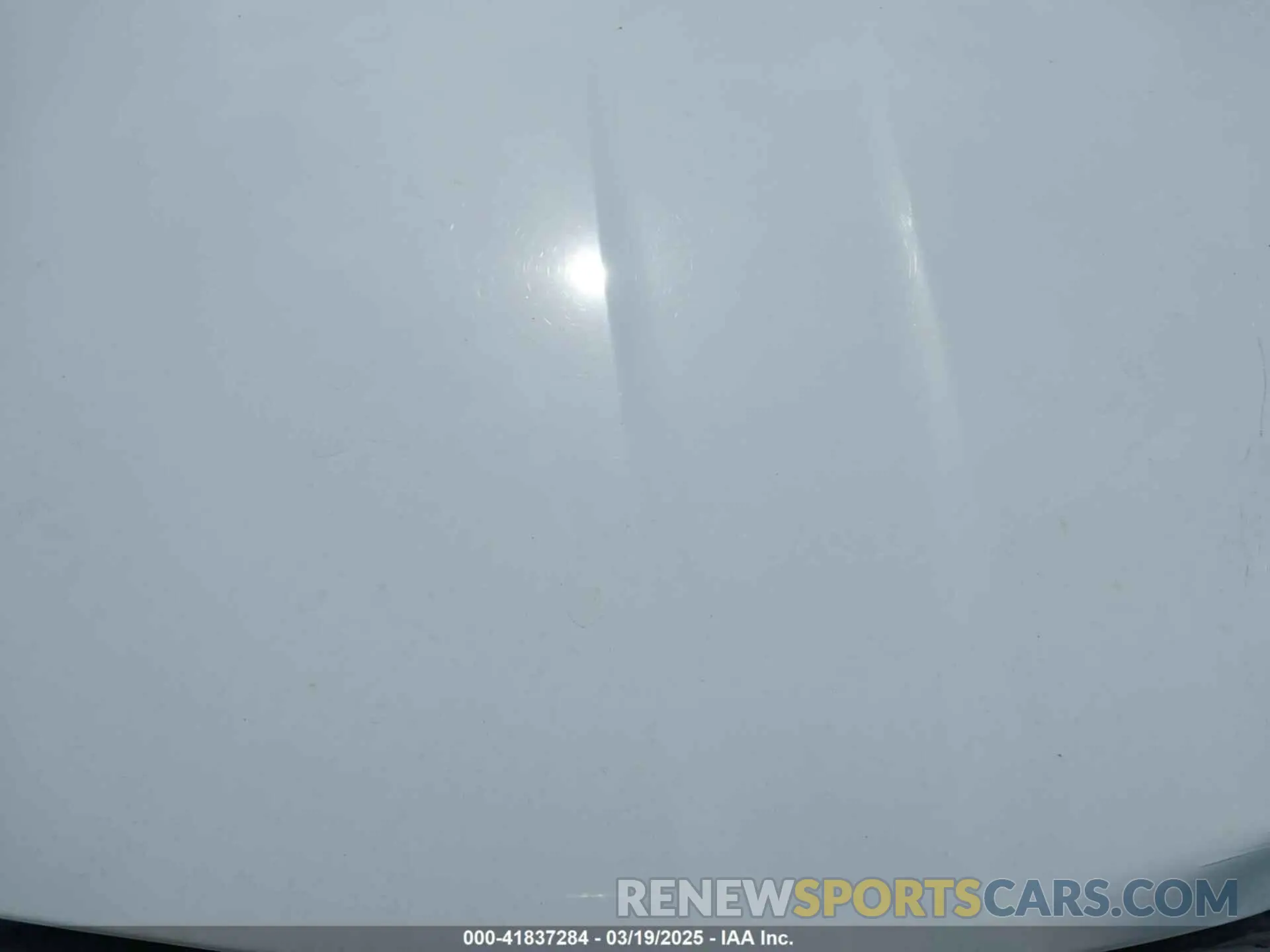 10 Photograph of a damaged car 2C3CCAPT5KH606049 CHRYSLER 300 2019