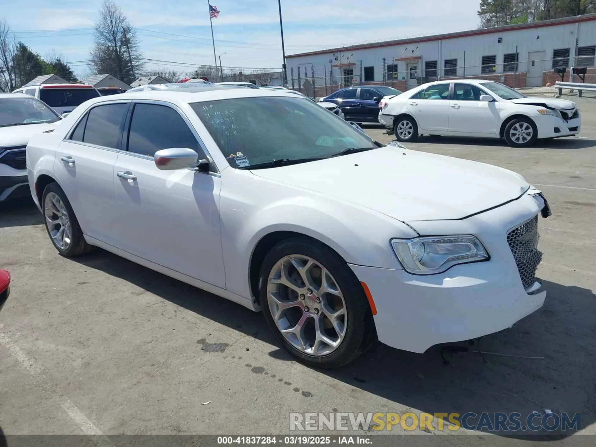 13 Photograph of a damaged car 2C3CCAPT5KH606049 CHRYSLER 300 2019