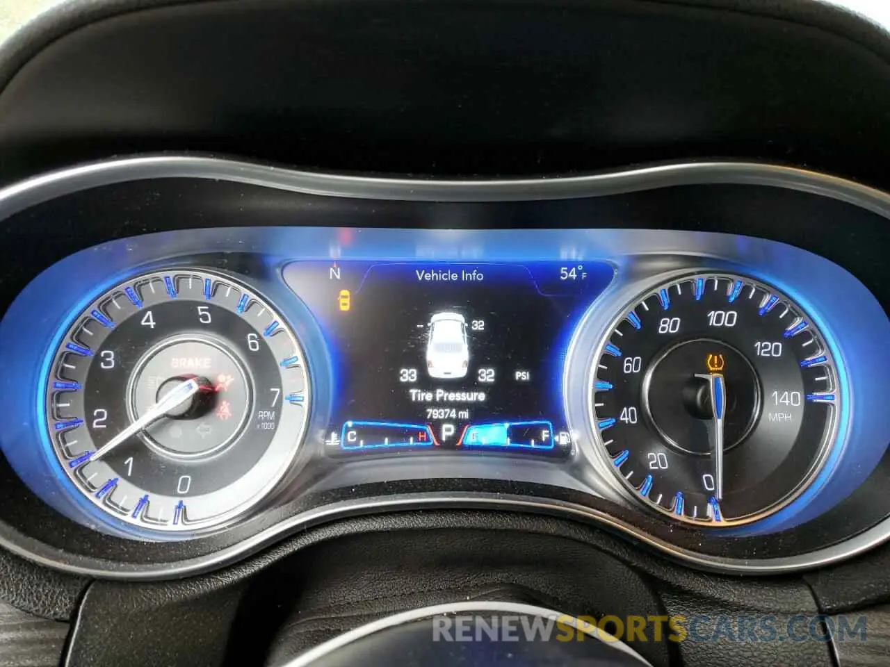 9 Photograph of a damaged car 2C3CCARG0KH561506 CHRYSLER 300 2019