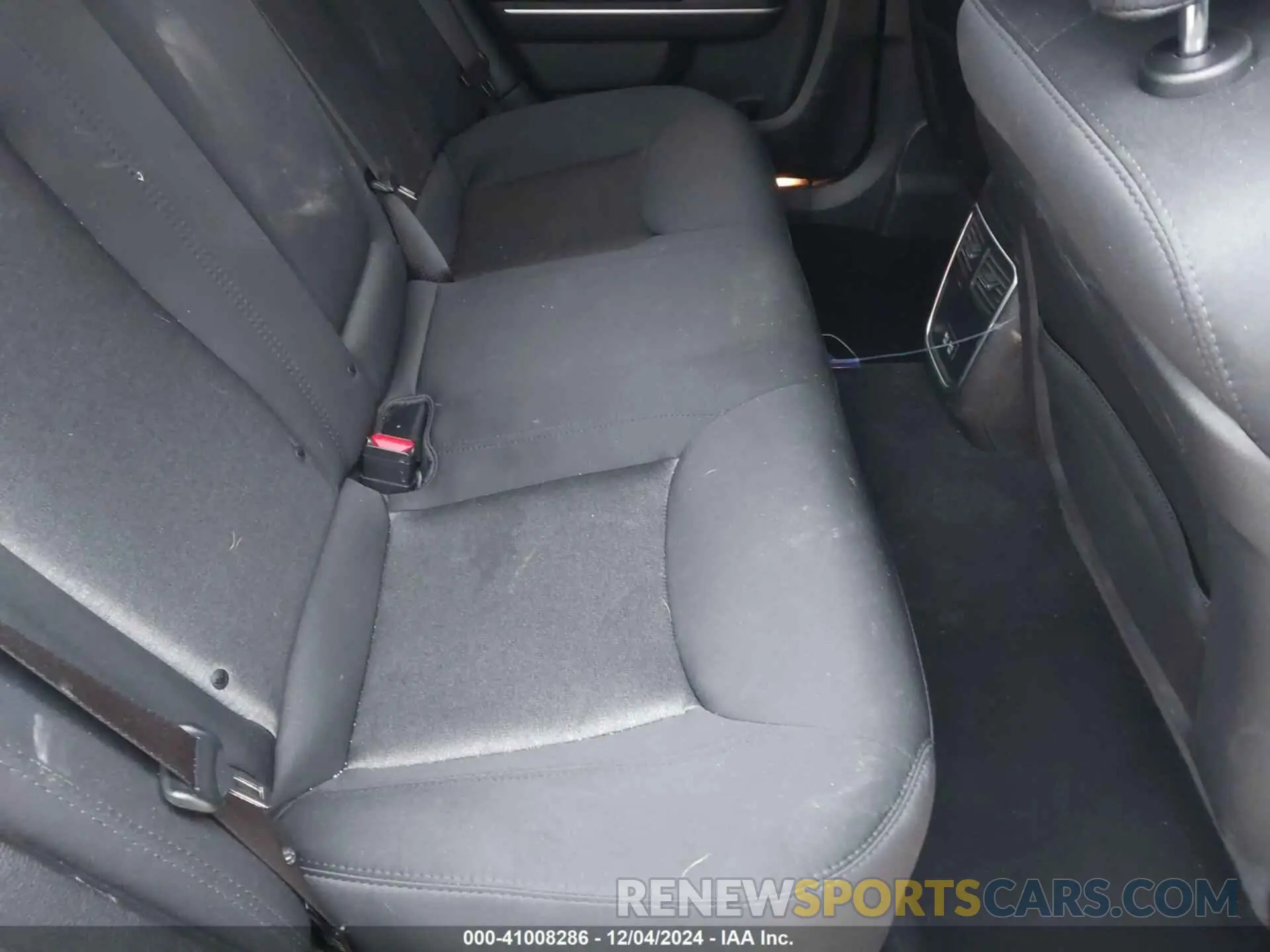 8 Фотография поврежденного автомобиля 2C3CCARG1KH611054 CHRYSLER 300 2019