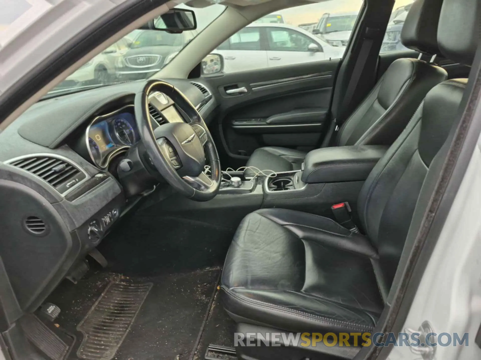 11 Photograph of a damaged car 2C3CCARG6KH618257 CHRYSLER 300 2019