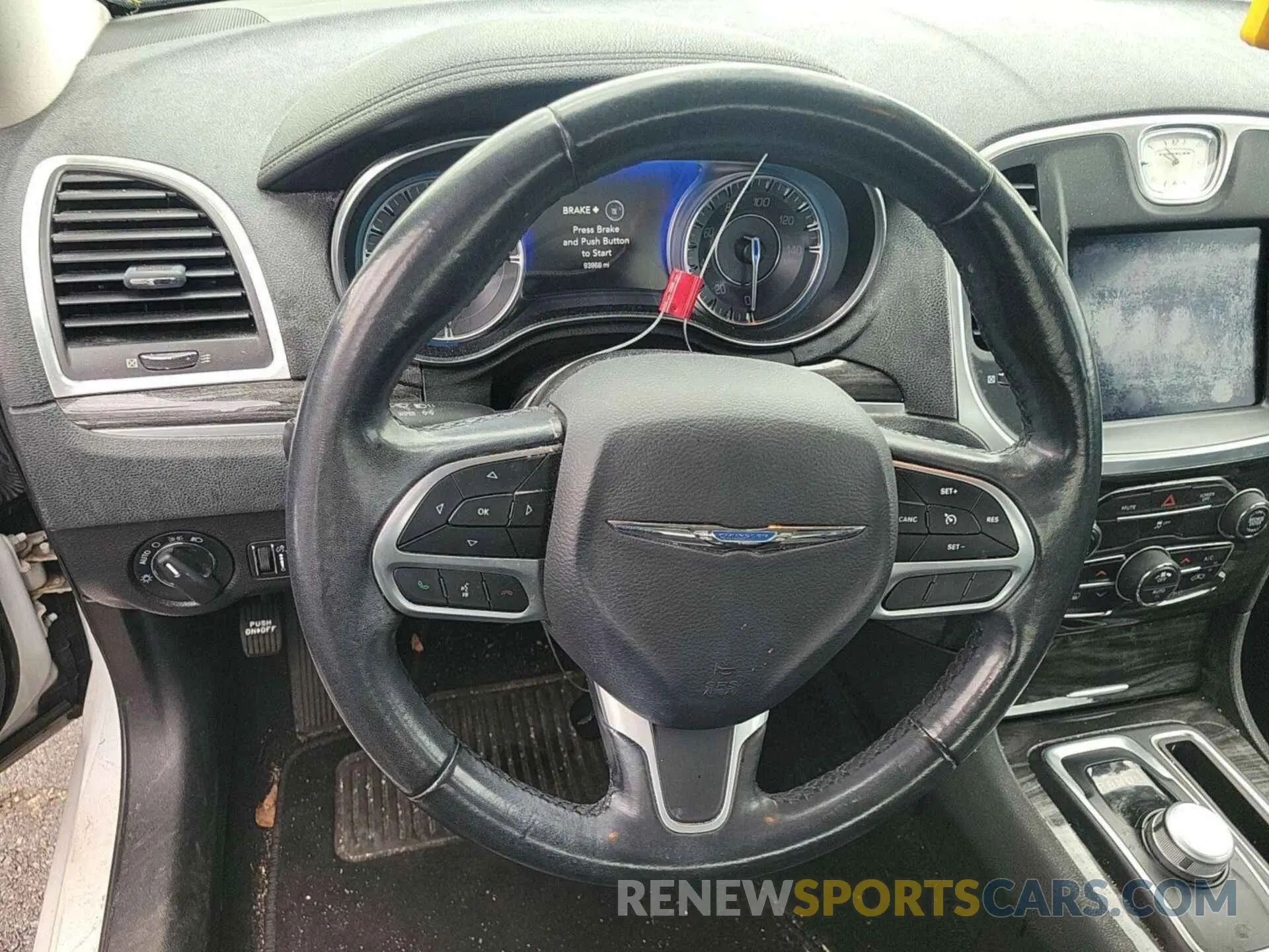 3 Photograph of a damaged car 2C3CCARG6KH618257 CHRYSLER 300 2019