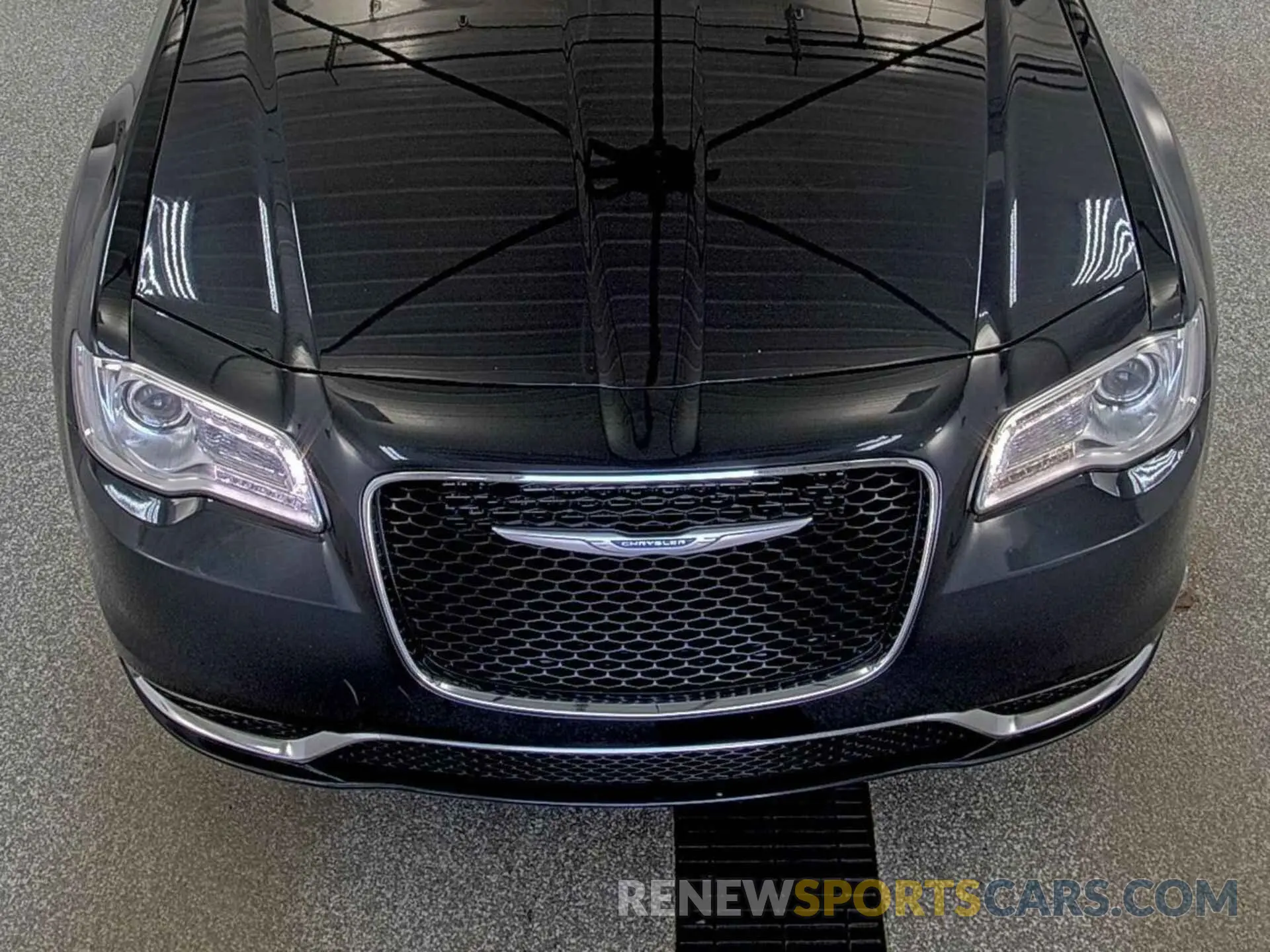 20 Фотография поврежденного автомобиля 2C3CCARG7KH556447 CHRYSLER 300 2019