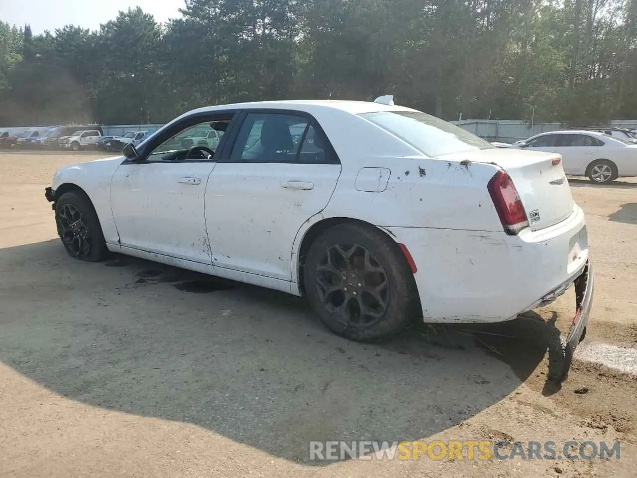 2 Фотография поврежденного автомобиля 2C3CCARG9KH560466 CHRYSLER 300 2019