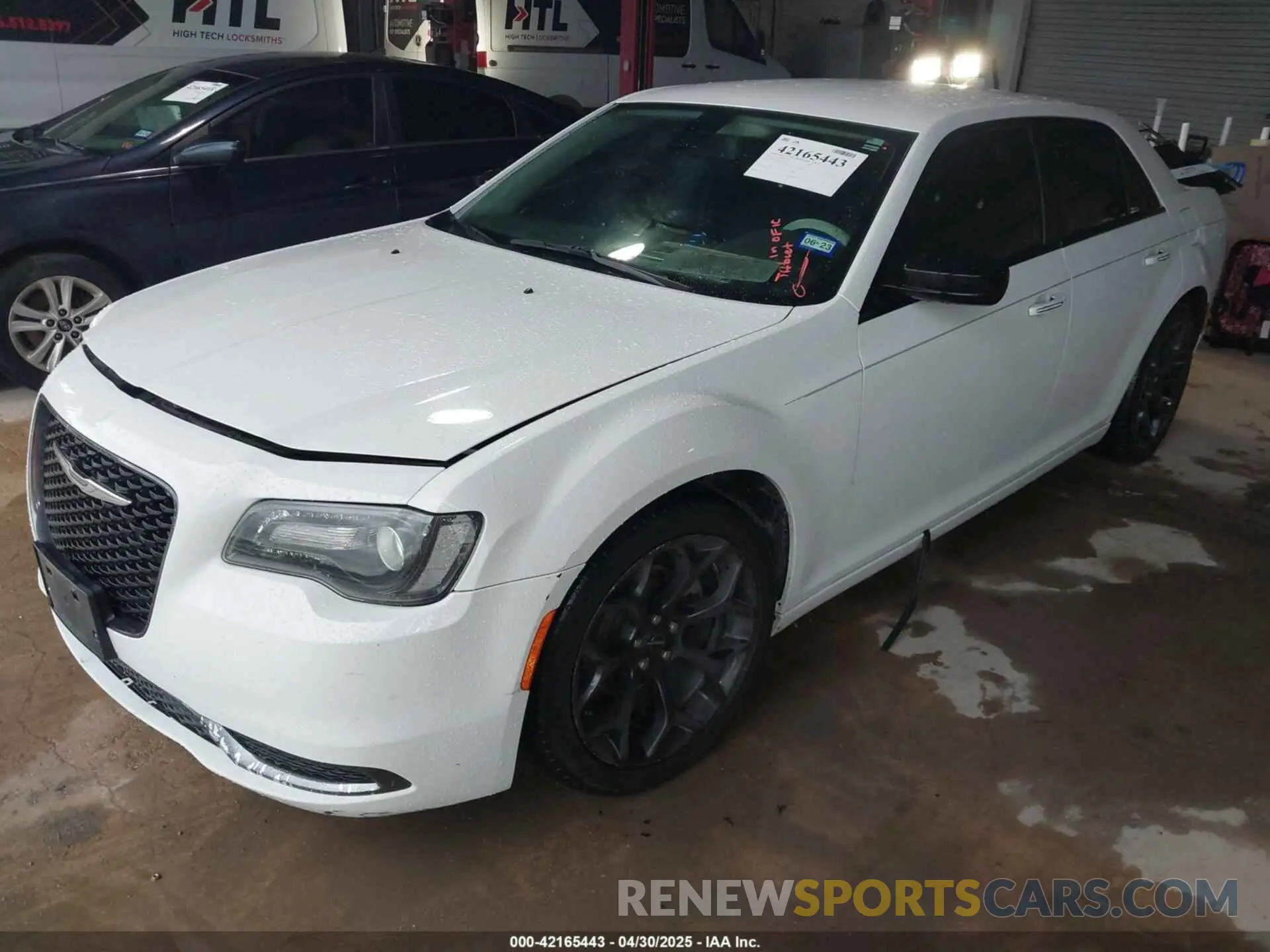 2 Photograph of a damaged car 2C3CCAAG0LH123050 CHRYSLER 300 2020