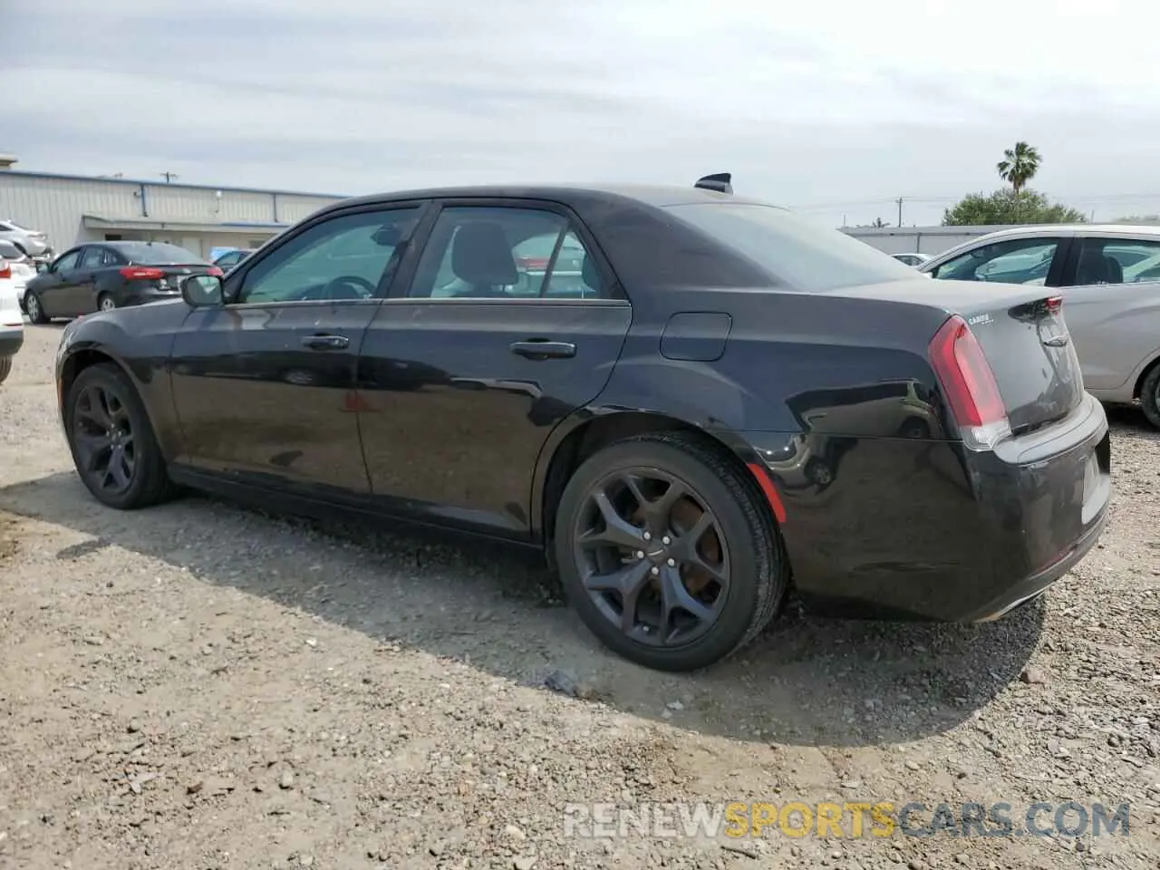 2 Фотография поврежденного автомобиля 2C3CCAAG0LH209362 CHRYSLER 300 2020