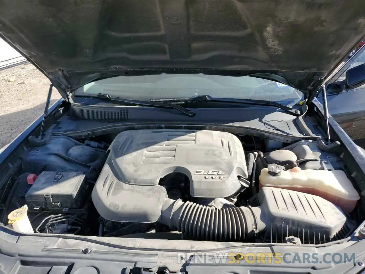 11 Photograph of a damaged car 2C3CCAAG9LH182369 CHRYSLER 300 2020