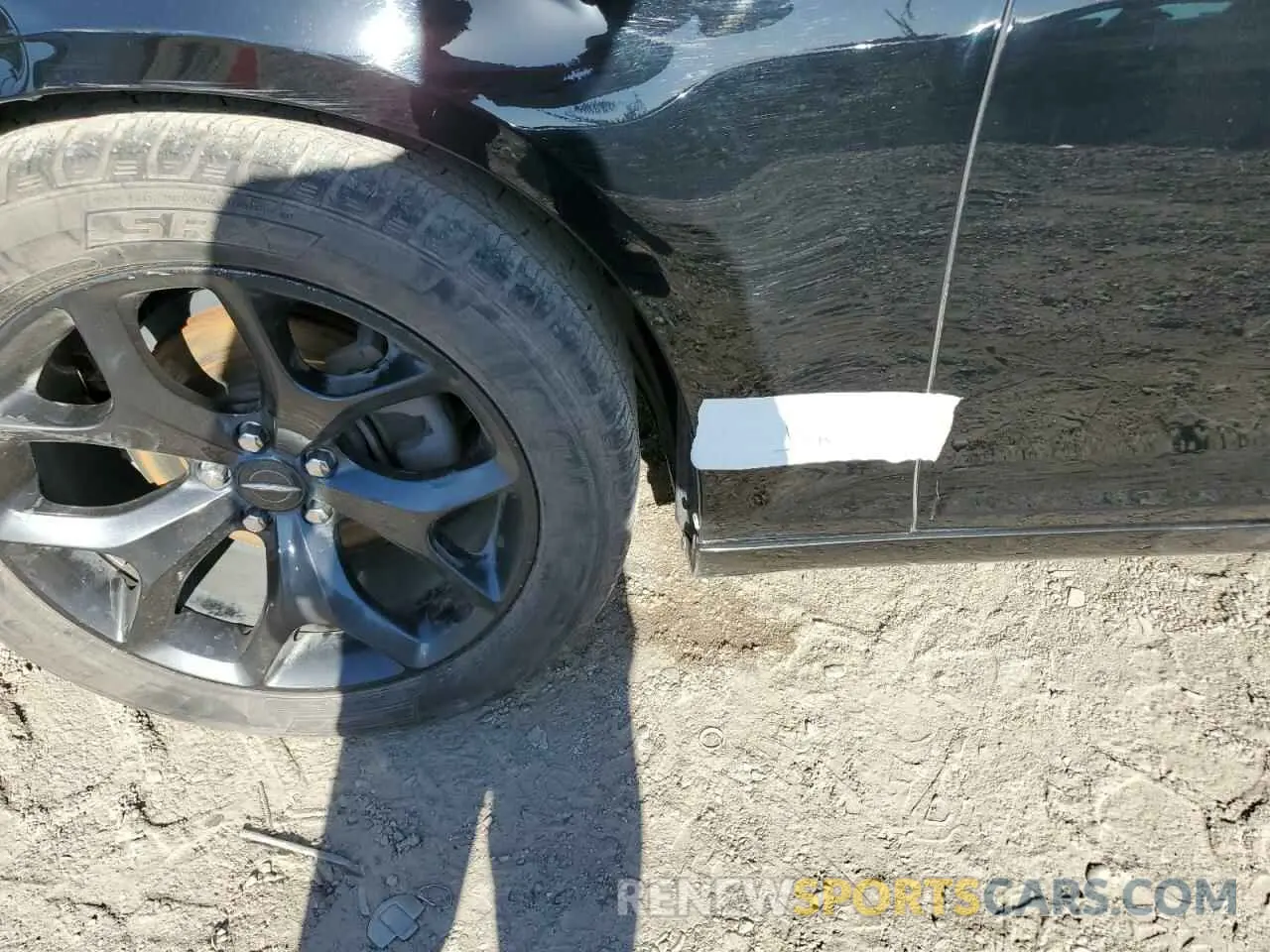 12 Photograph of a damaged car 2C3CCAAG9LH182369 CHRYSLER 300 2020
