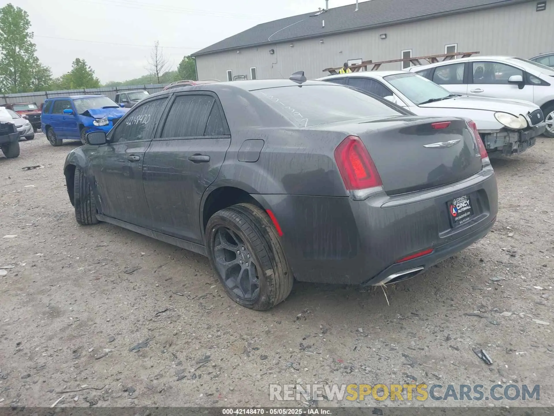 3 Фотография поврежденного автомобиля 2C3CCABG3LH131397 CHRYSLER 300 2020