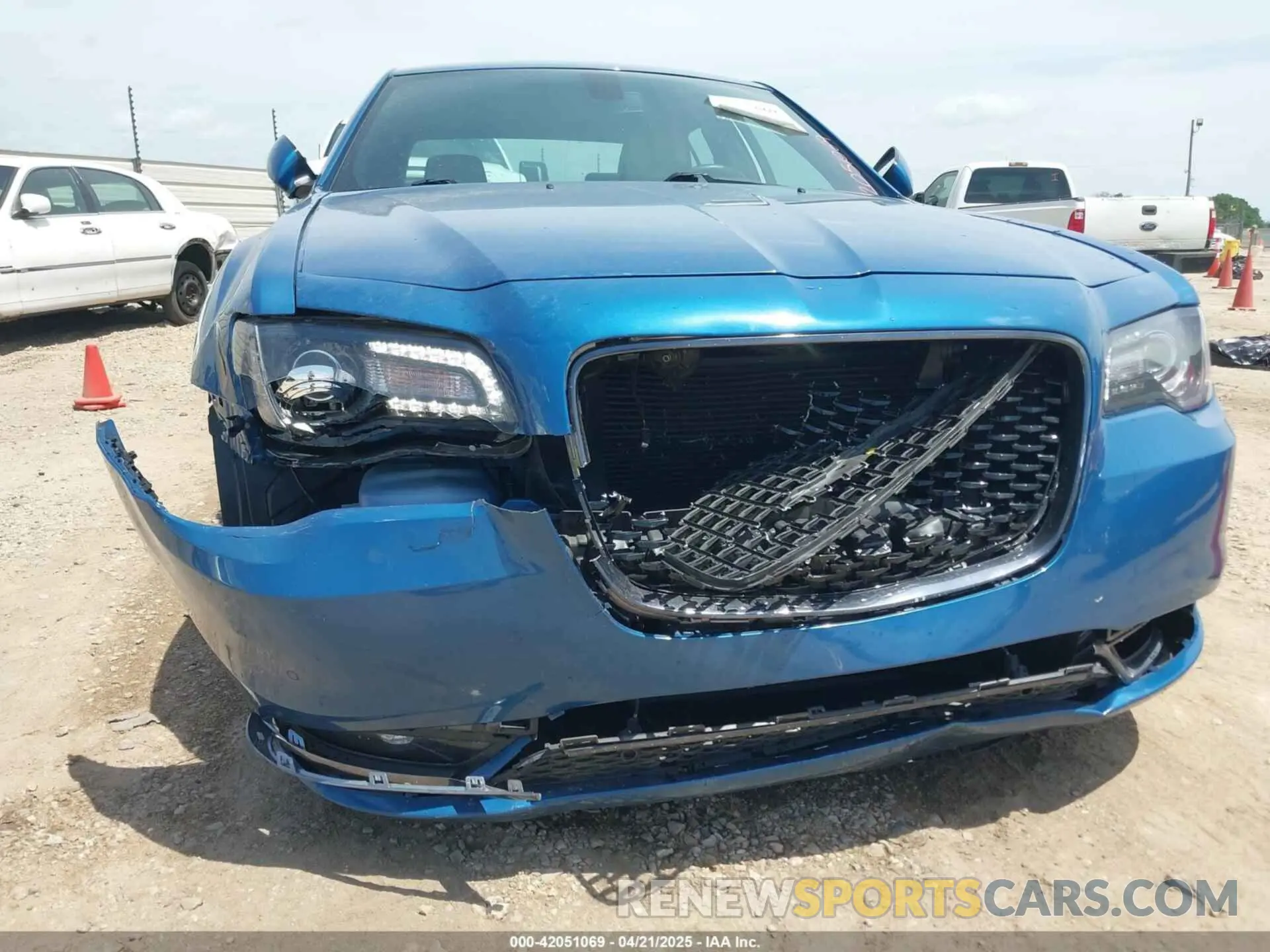 6 Фотография поврежденного автомобиля 2C3CCABG7LH188735 CHRYSLER 300 2020