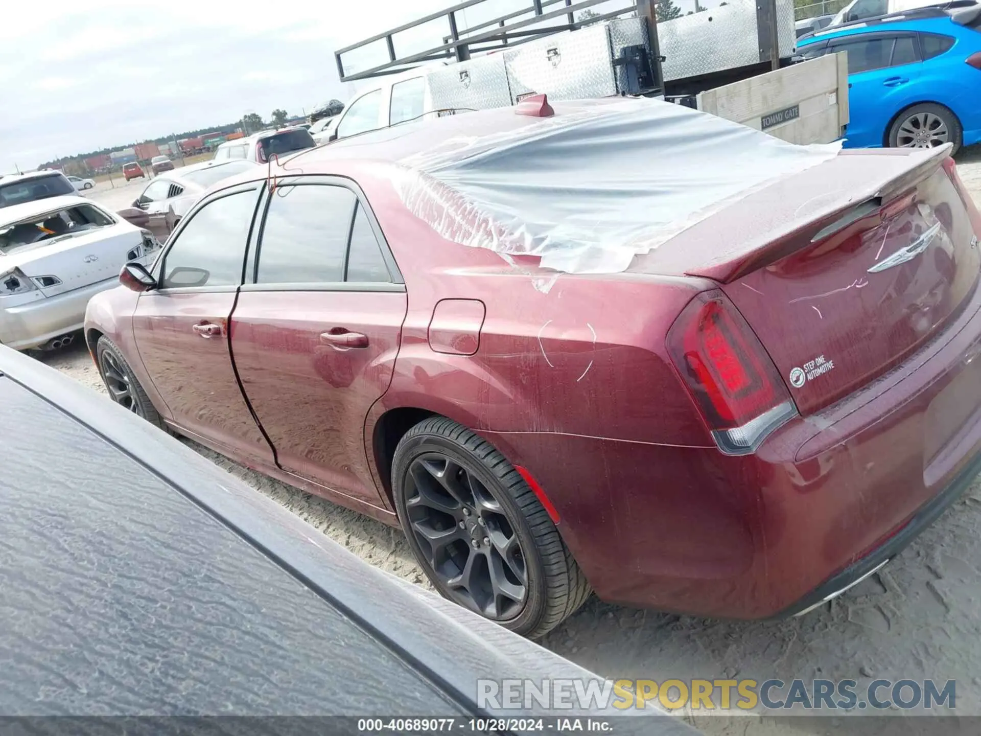 14 Фотография поврежденного автомобиля 2C3CCABT0LH233849 CHRYSLER 300 2020