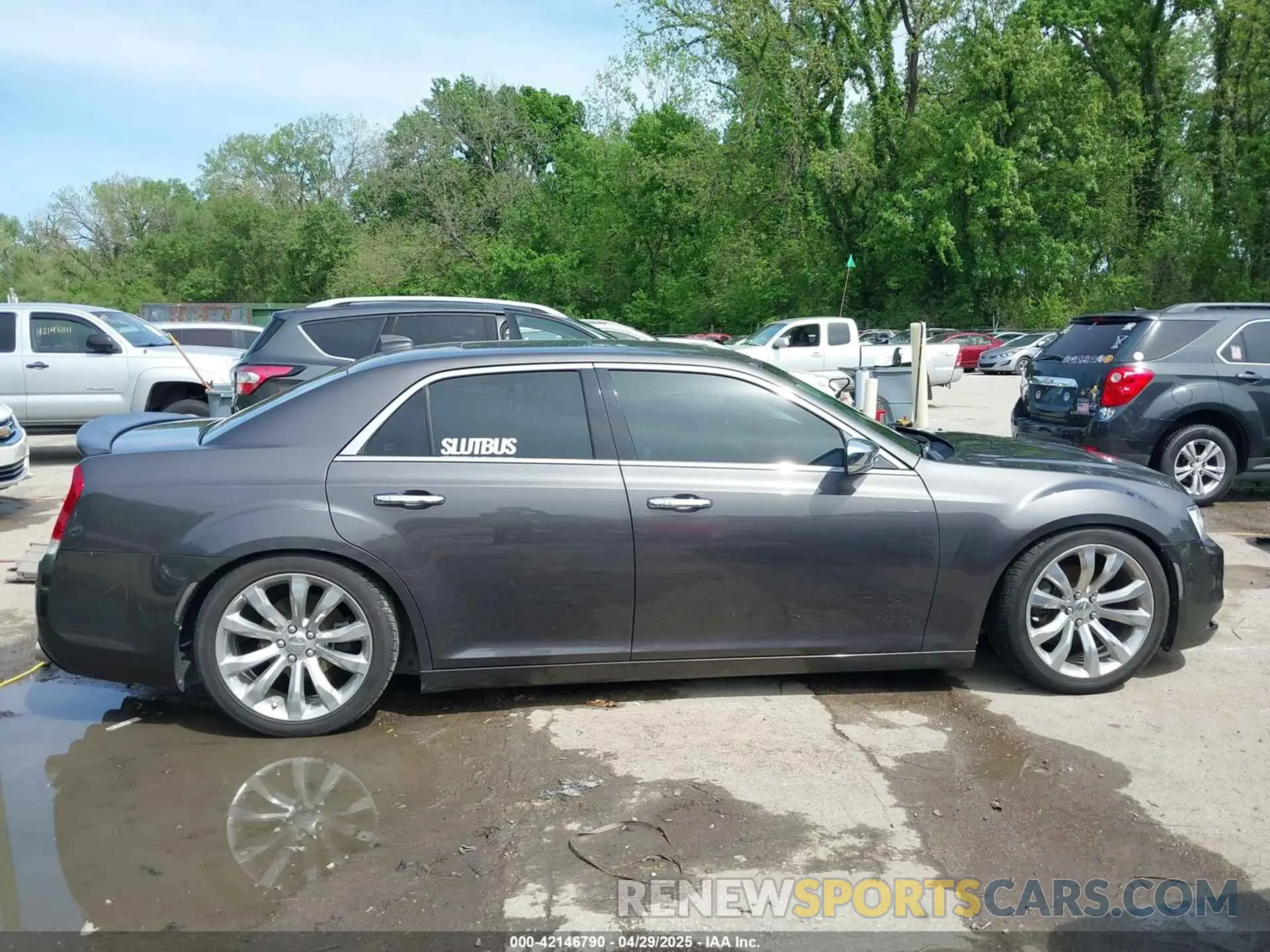 13 Фотография поврежденного автомобиля 2C3CCAEG2LH154486 CHRYSLER 300 2020