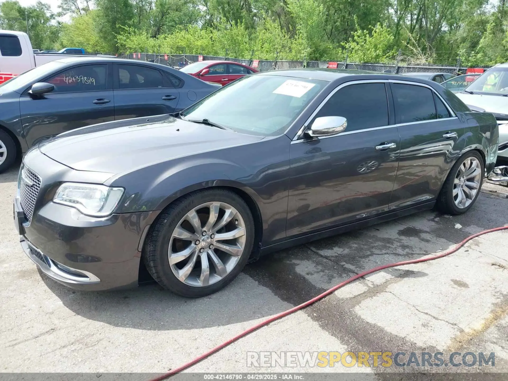 2 Фотография поврежденного автомобиля 2C3CCAEG2LH154486 CHRYSLER 300 2020