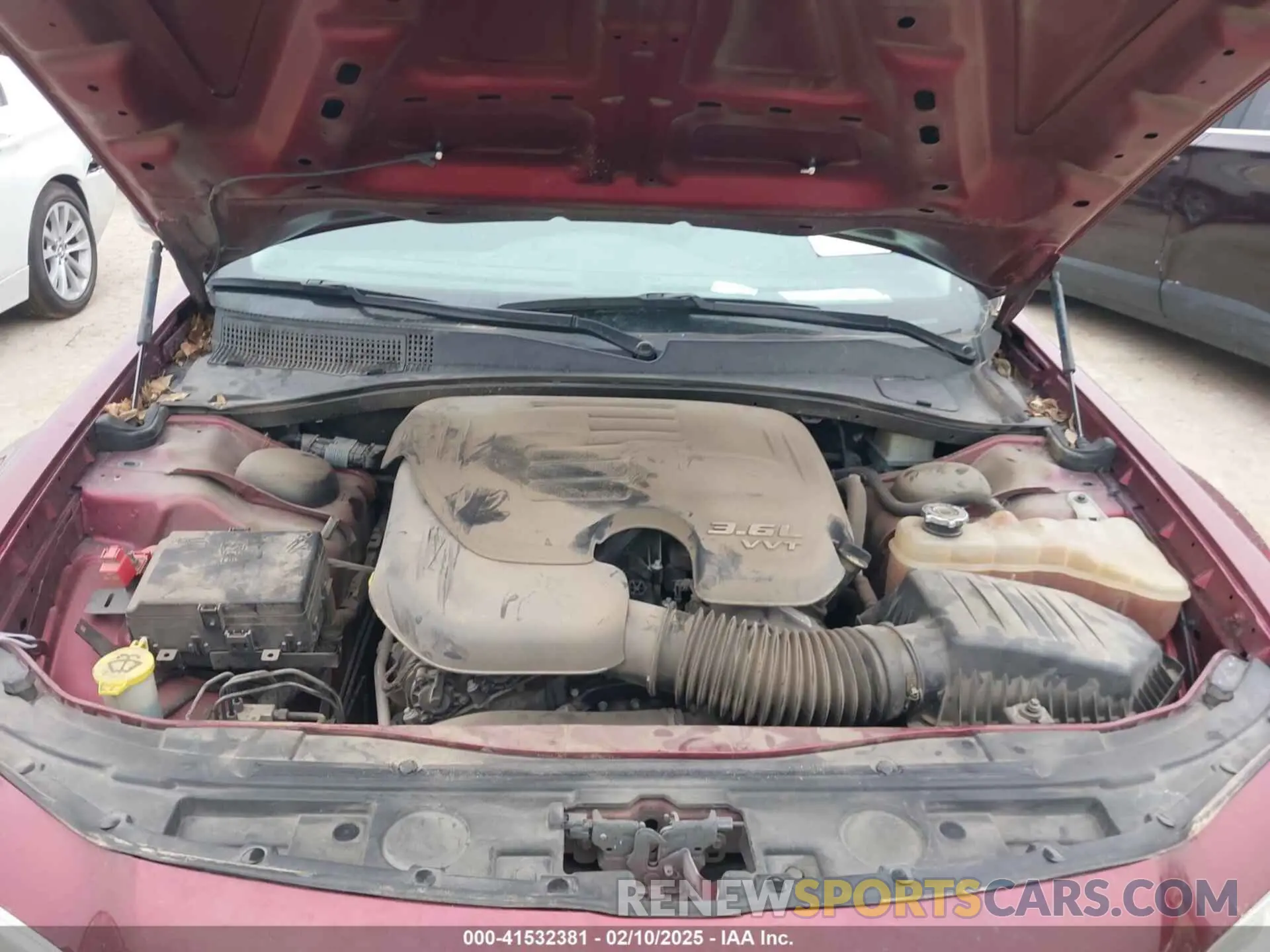 10 Фотография поврежденного автомобиля 2C3CCAKG3LH142027 CHRYSLER 300 2020