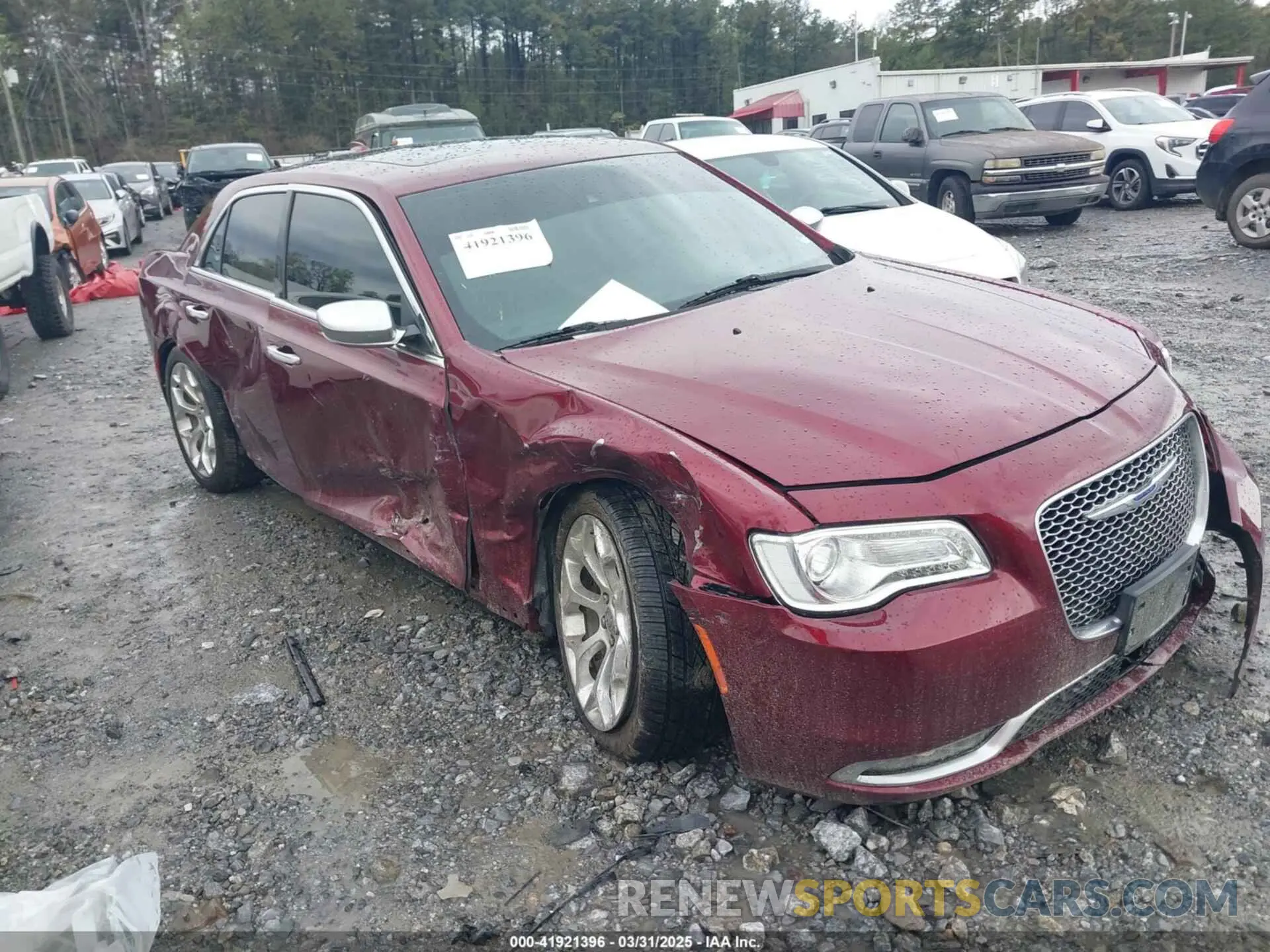 1 Фотография поврежденного автомобиля 2C3CCAPT4LH182008 CHRYSLER 300 2020