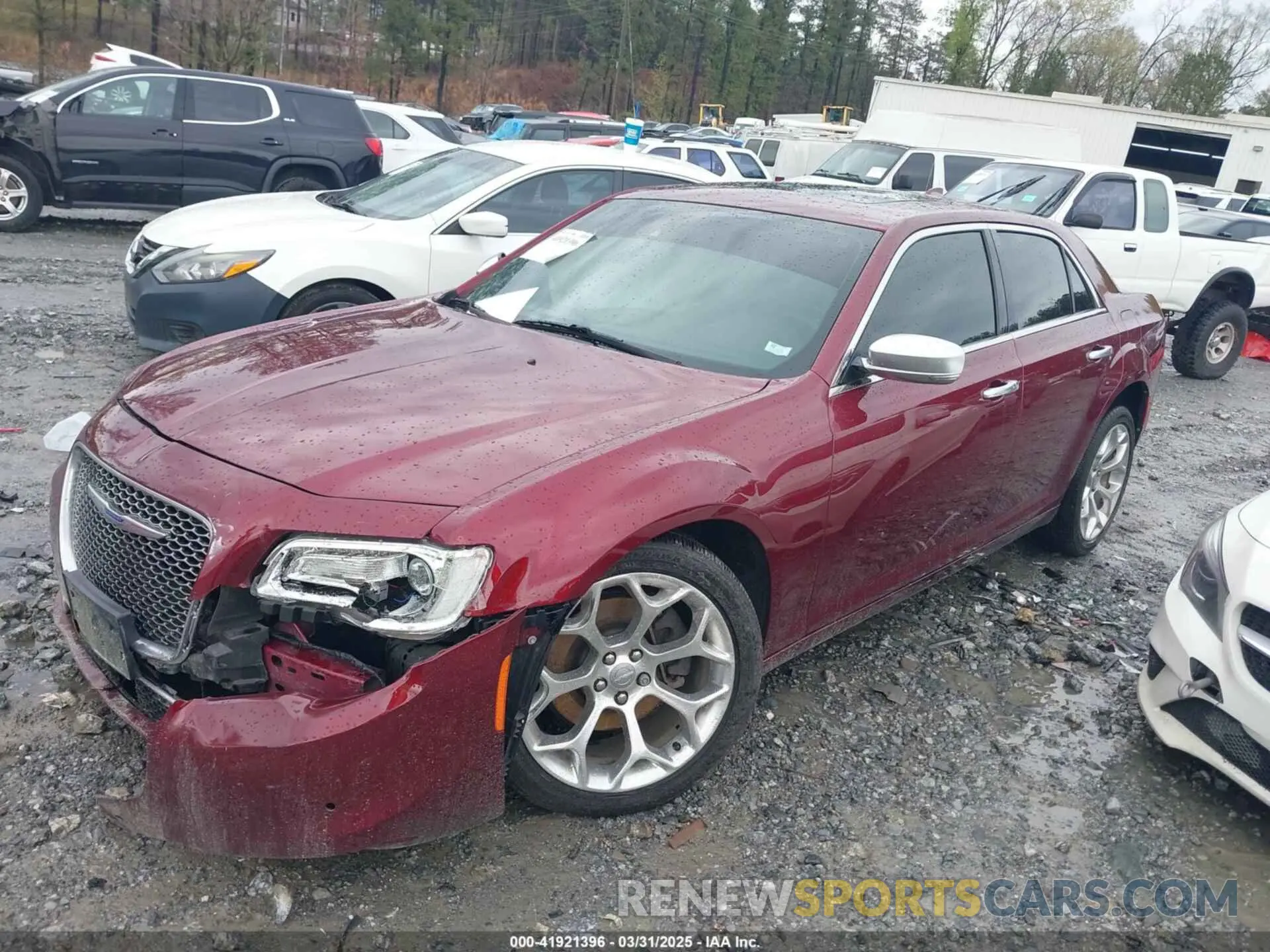 2 Фотография поврежденного автомобиля 2C3CCAPT4LH182008 CHRYSLER 300 2020