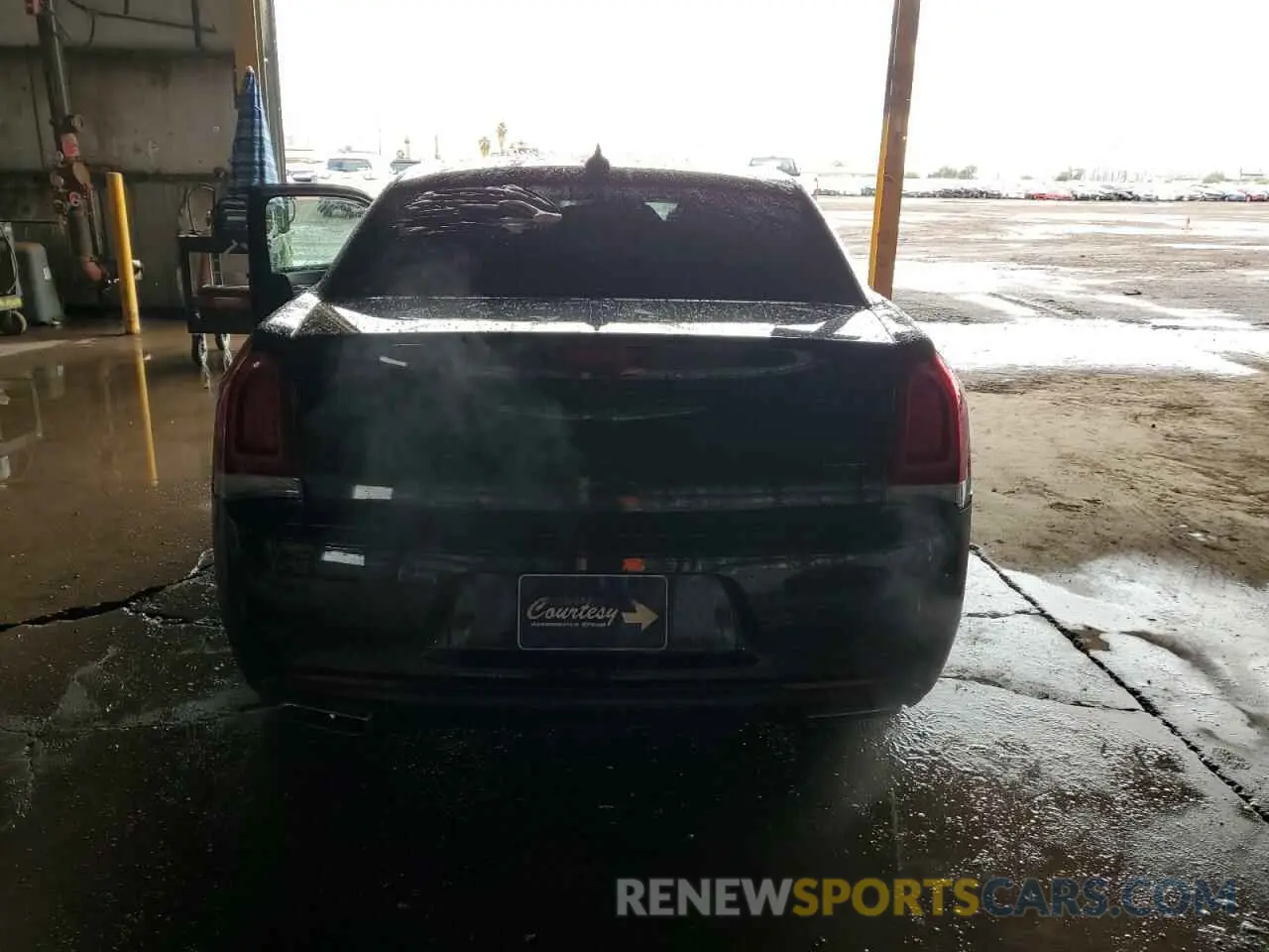 6 Photograph of a damaged car 2C3CCAAG2MH617850 CHRYSLER 300 2021