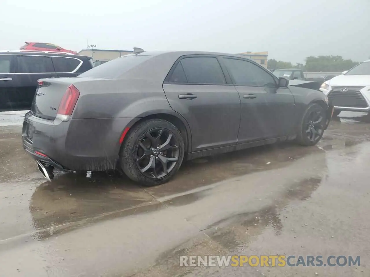 3 Фотография поврежденного автомобиля 2C3CCAAG4MH515787 CHRYSLER 300 2021
