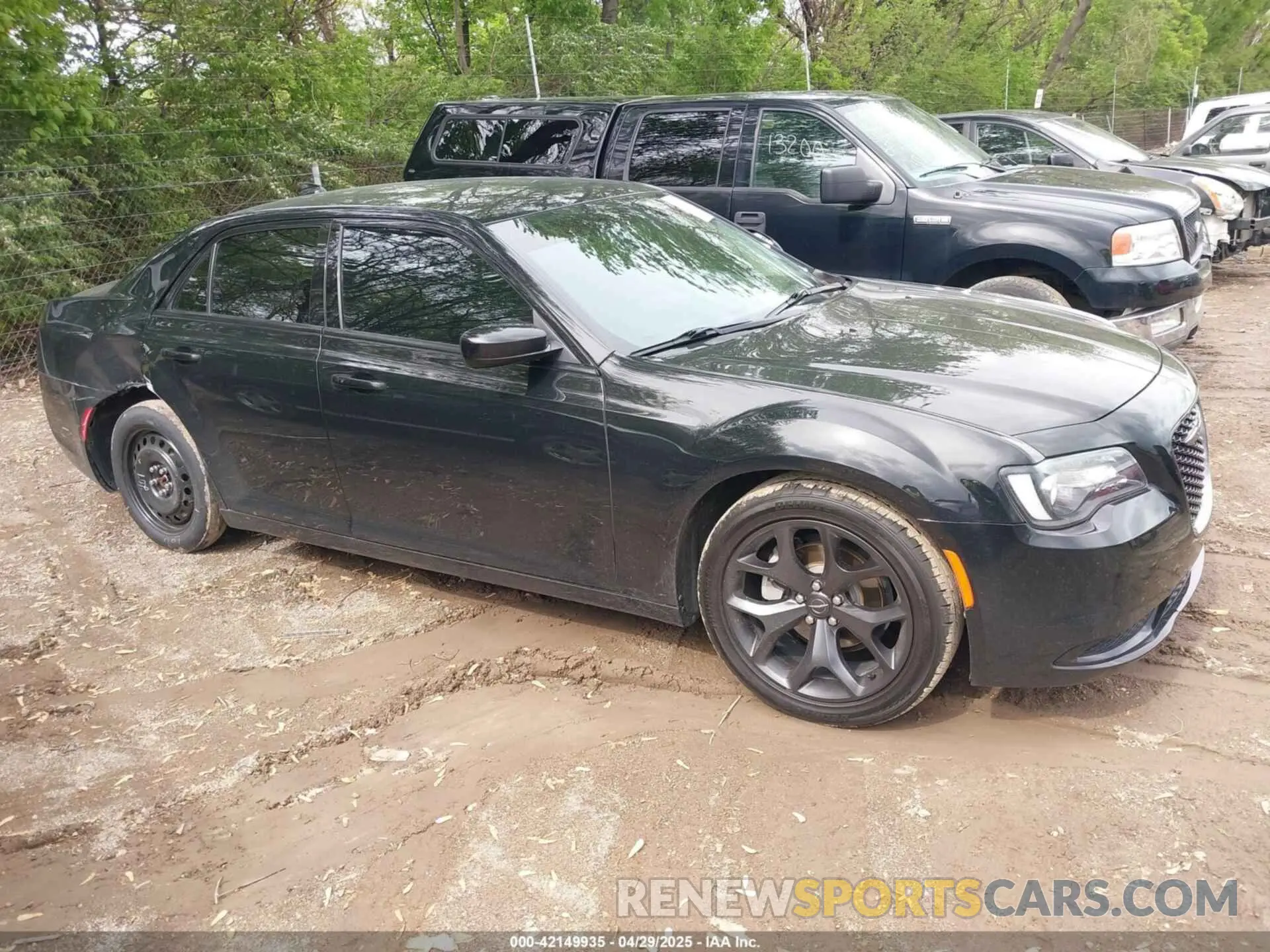 1 Photograph of a damaged car 2C3CCAAG6MH558382 CHRYSLER 300 2021