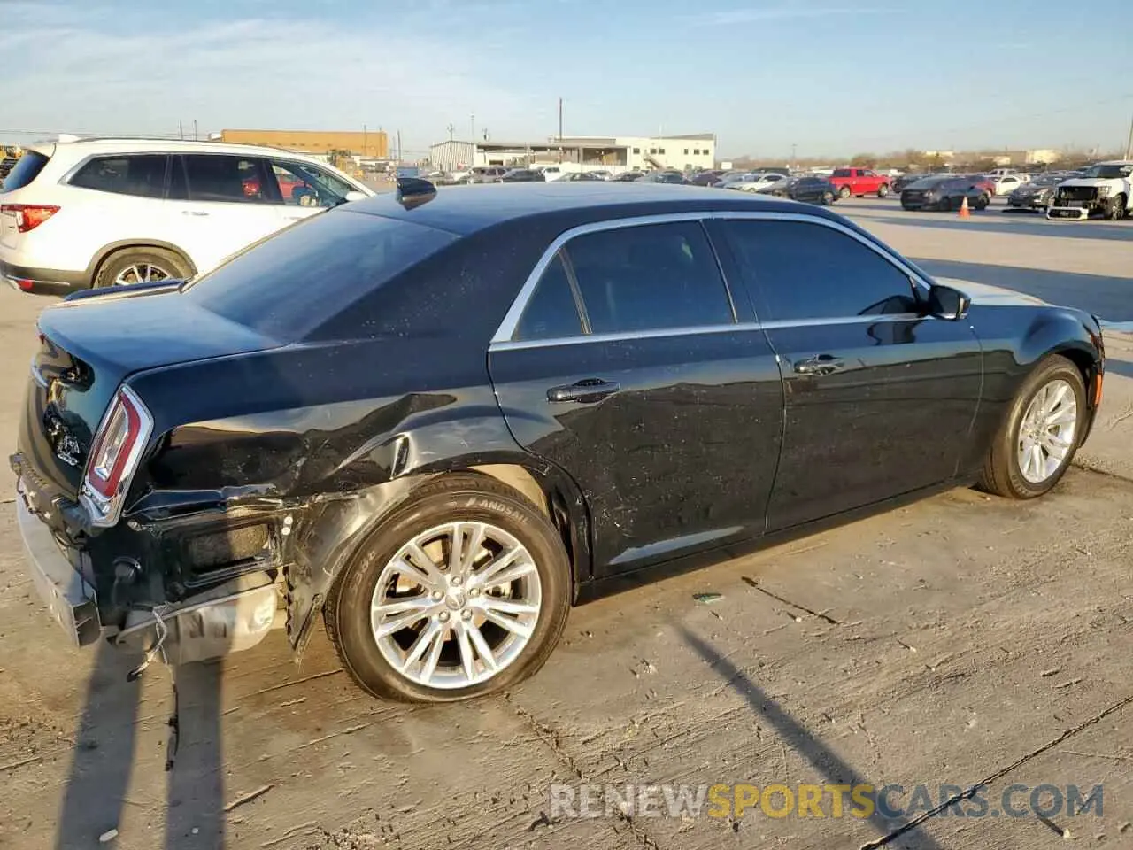 3 Photograph of a damaged car 2C3CCAAG6MH671684 CHRYSLER 300 2021