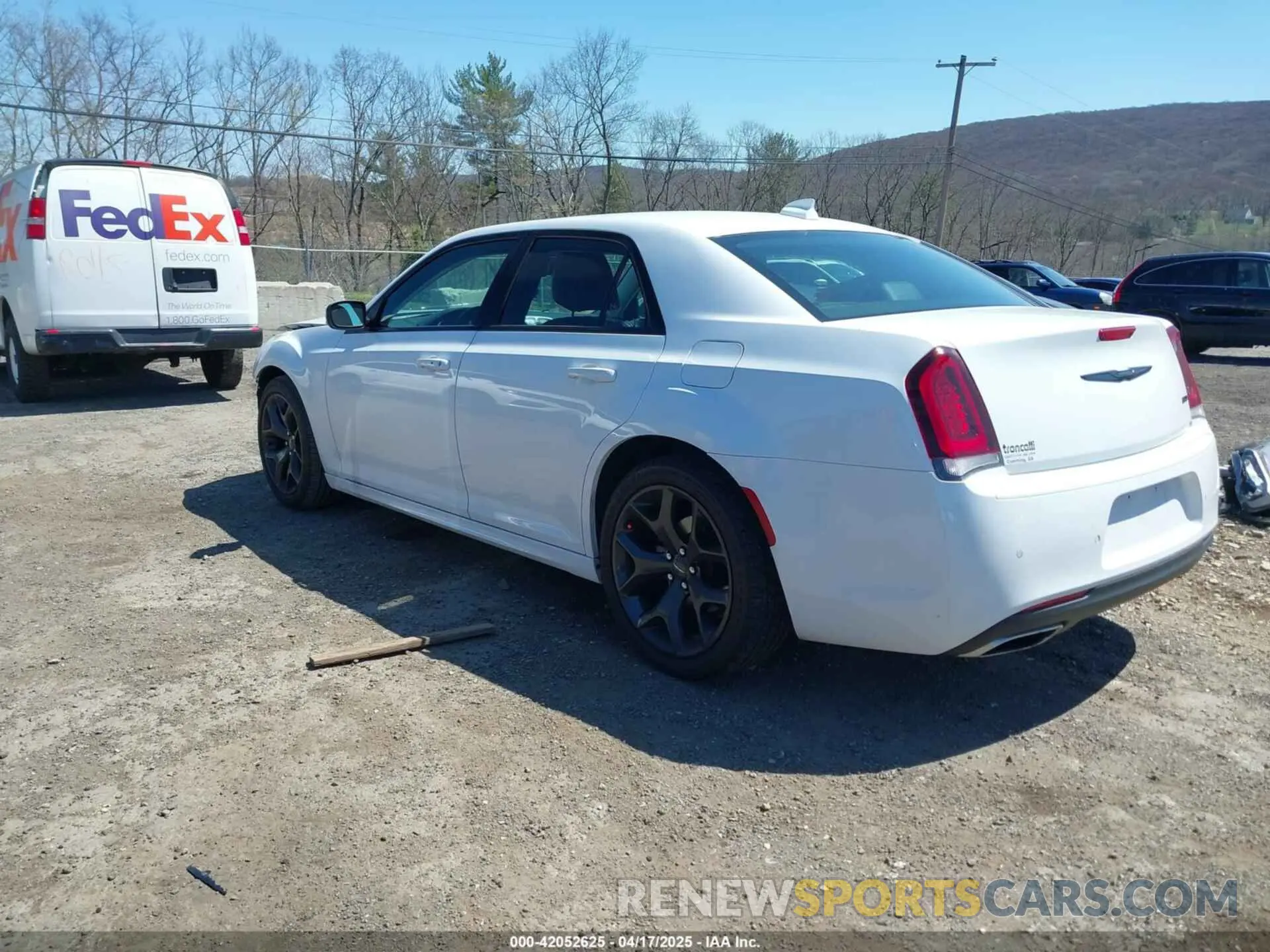 3 Photograph of a damaged car 2C3CCAAG6MH680062 CHRYSLER 300 2021