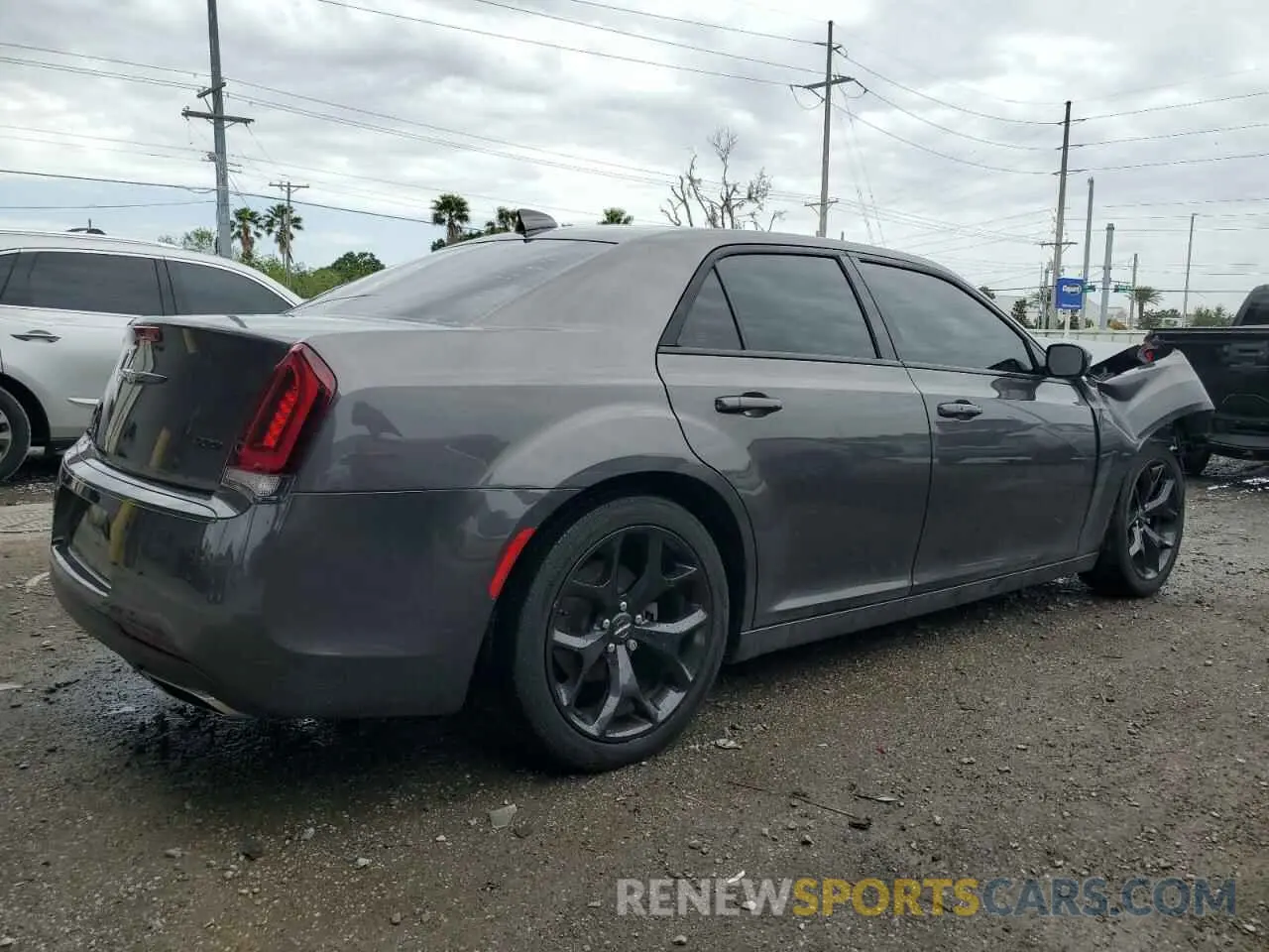 3 Photograph of a damaged car 2C3CCAAG7MH609324 CHRYSLER 300 2021