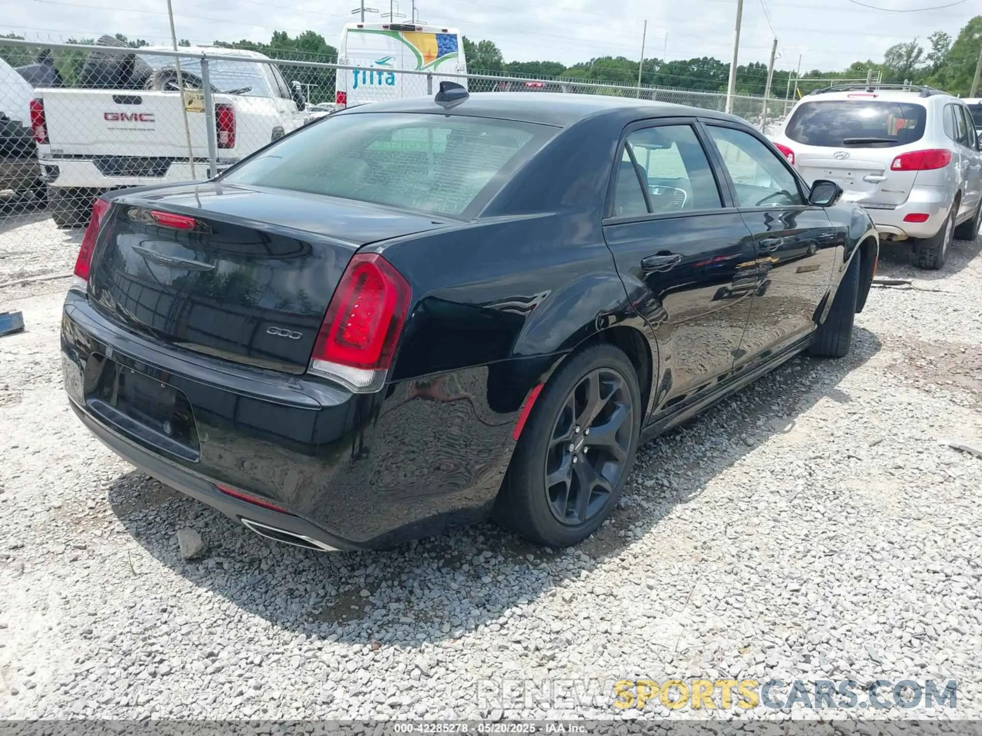 4 Фотография поврежденного автомобиля 2C3CCAAG8MH661593 CHRYSLER 300 2021