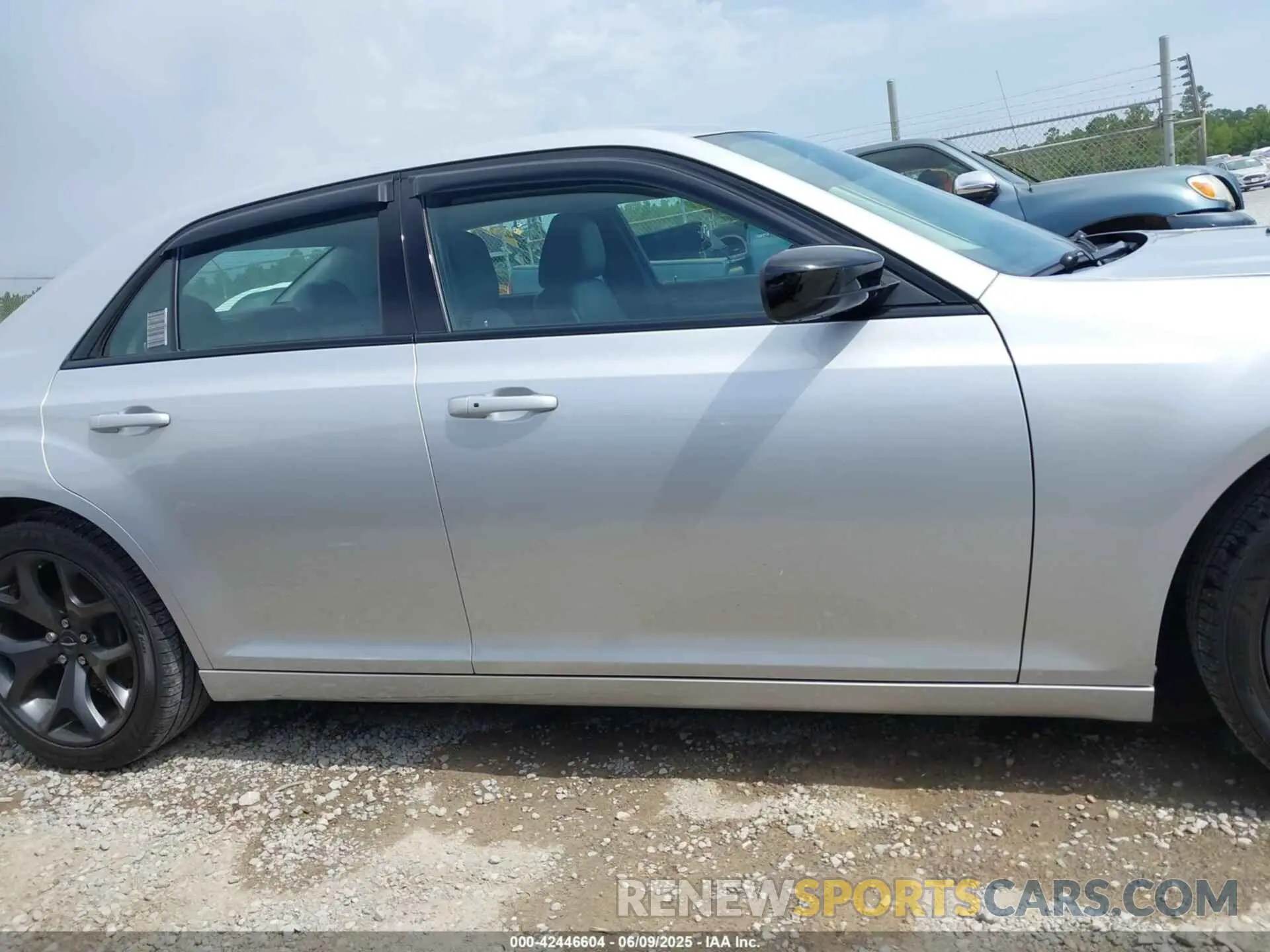 13 Photograph of a damaged car 2C3CCAAGXMH515843 CHRYSLER 300 2021