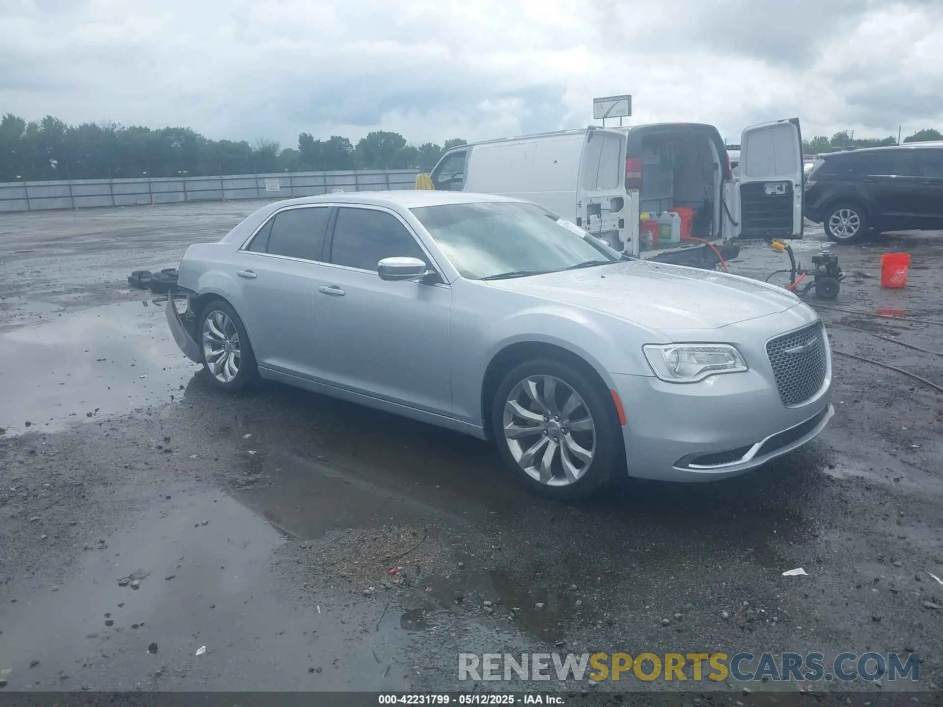 1 Фотография поврежденного автомобиля 2C3CCAAGXMH583429 CHRYSLER 300 2021