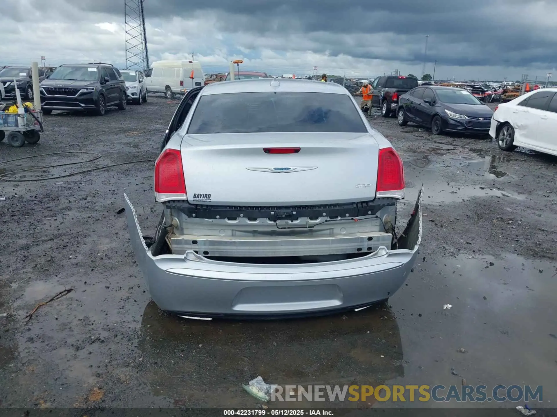 17 Фотография поврежденного автомобиля 2C3CCAAGXMH583429 CHRYSLER 300 2021