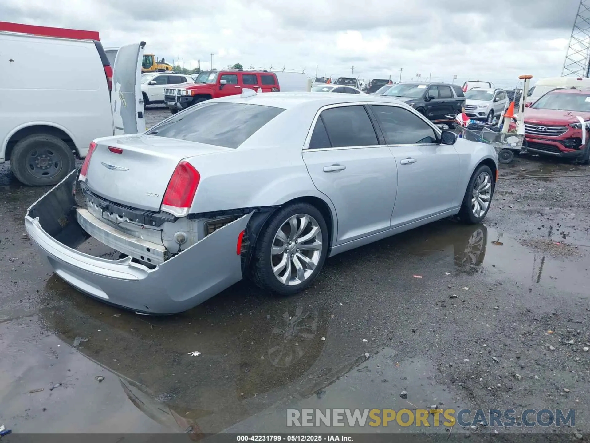 4 Фотография поврежденного автомобиля 2C3CCAAGXMH583429 CHRYSLER 300 2021