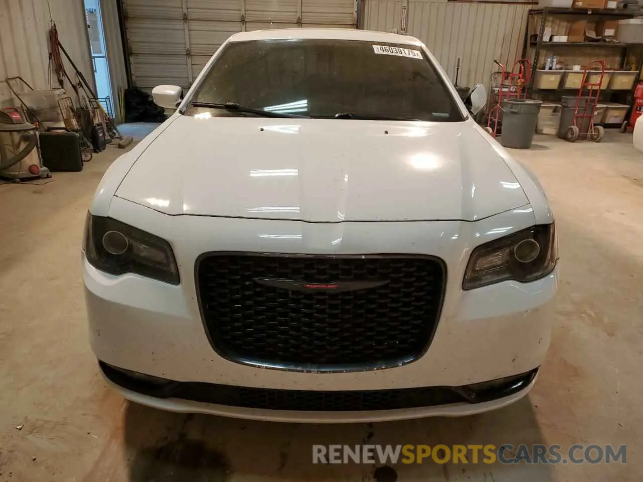 5 Фотография поврежденного автомобиля 2C3CCABG0MH585799 CHRYSLER 300 2021