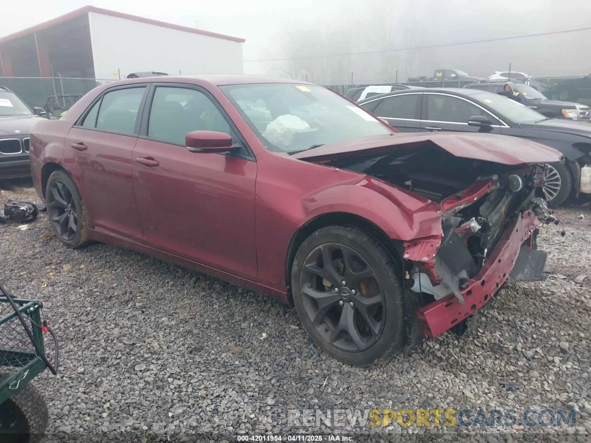 1 Фотография поврежденного автомобиля 2C3CCABG0MH601189 CHRYSLER 300 2021