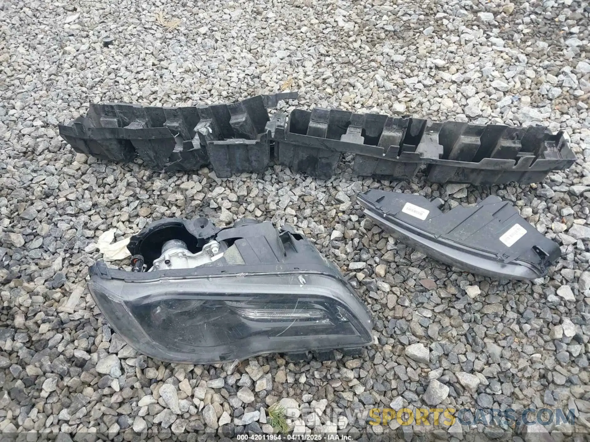 12 Фотография поврежденного автомобиля 2C3CCABG0MH601189 CHRYSLER 300 2021