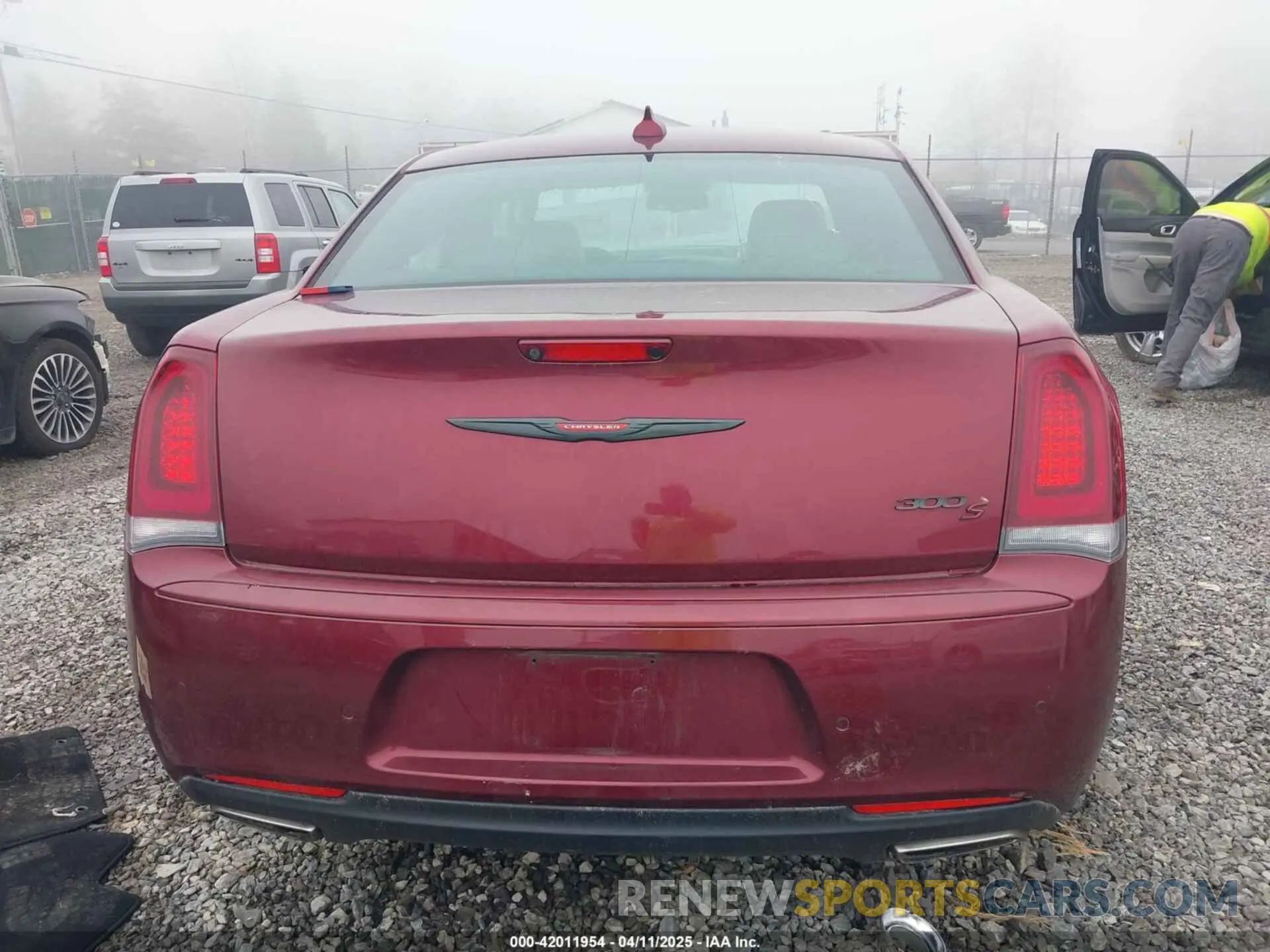 17 Фотография поврежденного автомобиля 2C3CCABG0MH601189 CHRYSLER 300 2021