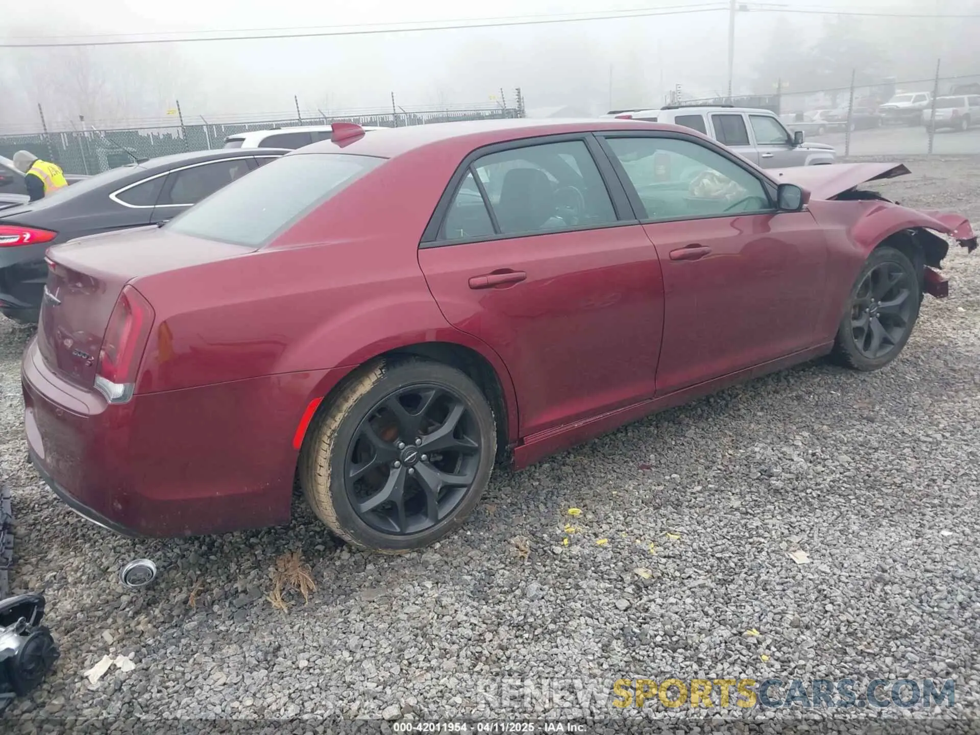 4 Фотография поврежденного автомобиля 2C3CCABG0MH601189 CHRYSLER 300 2021