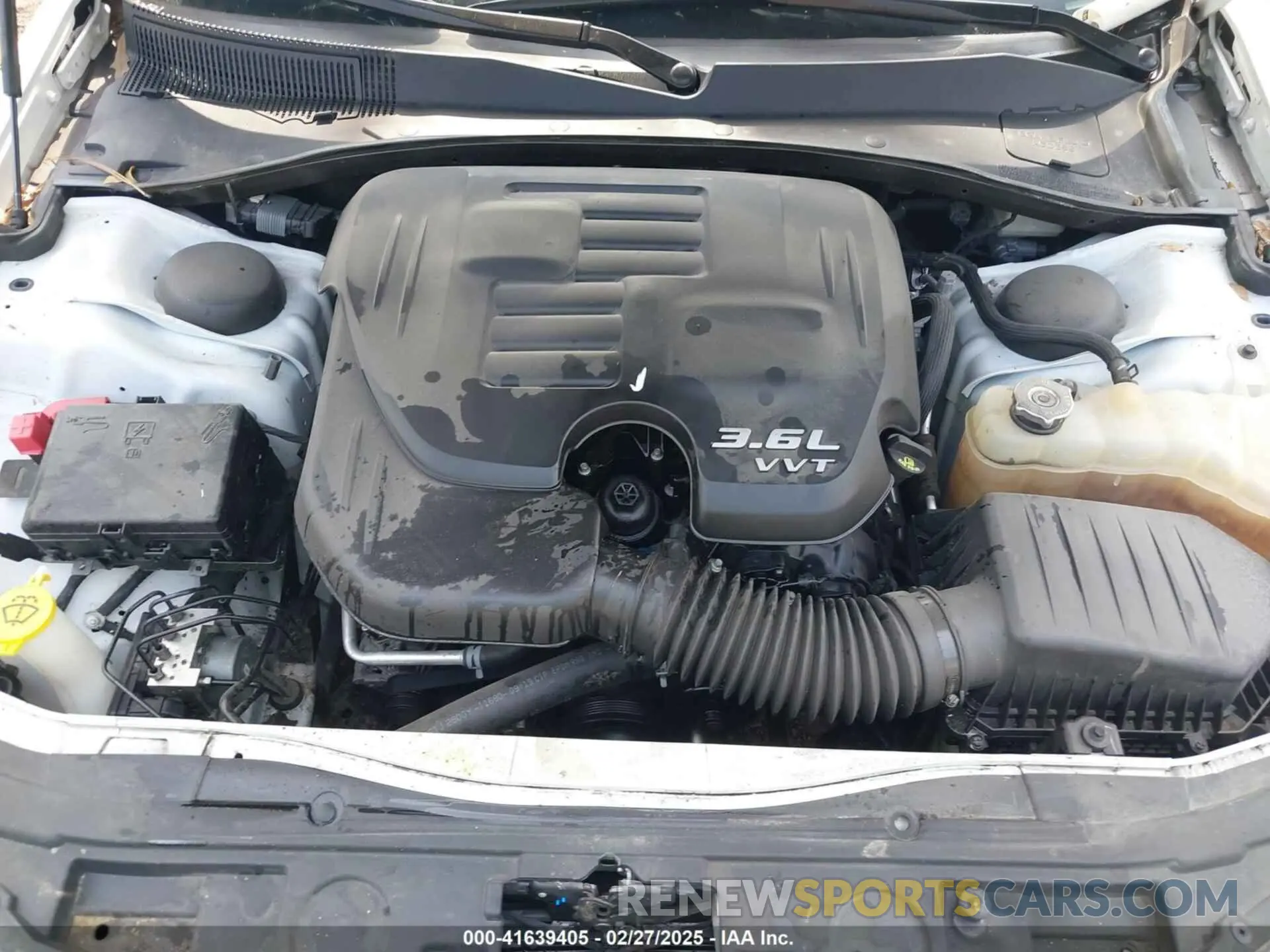 10 Фотография поврежденного автомобиля 2C3CCABG1MH520380 CHRYSLER 300 2021