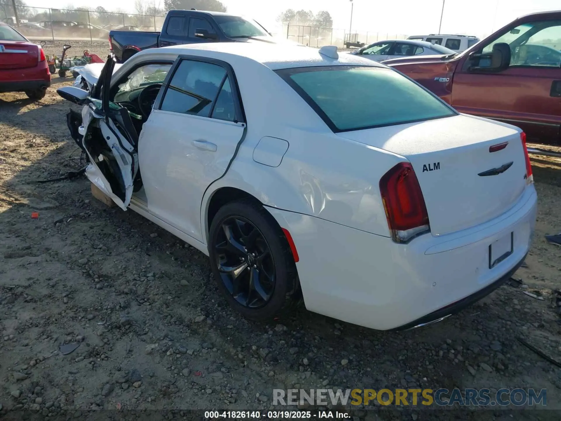 3 Фотография поврежденного автомобиля 2C3CCABG1MH595841 CHRYSLER 300 2021