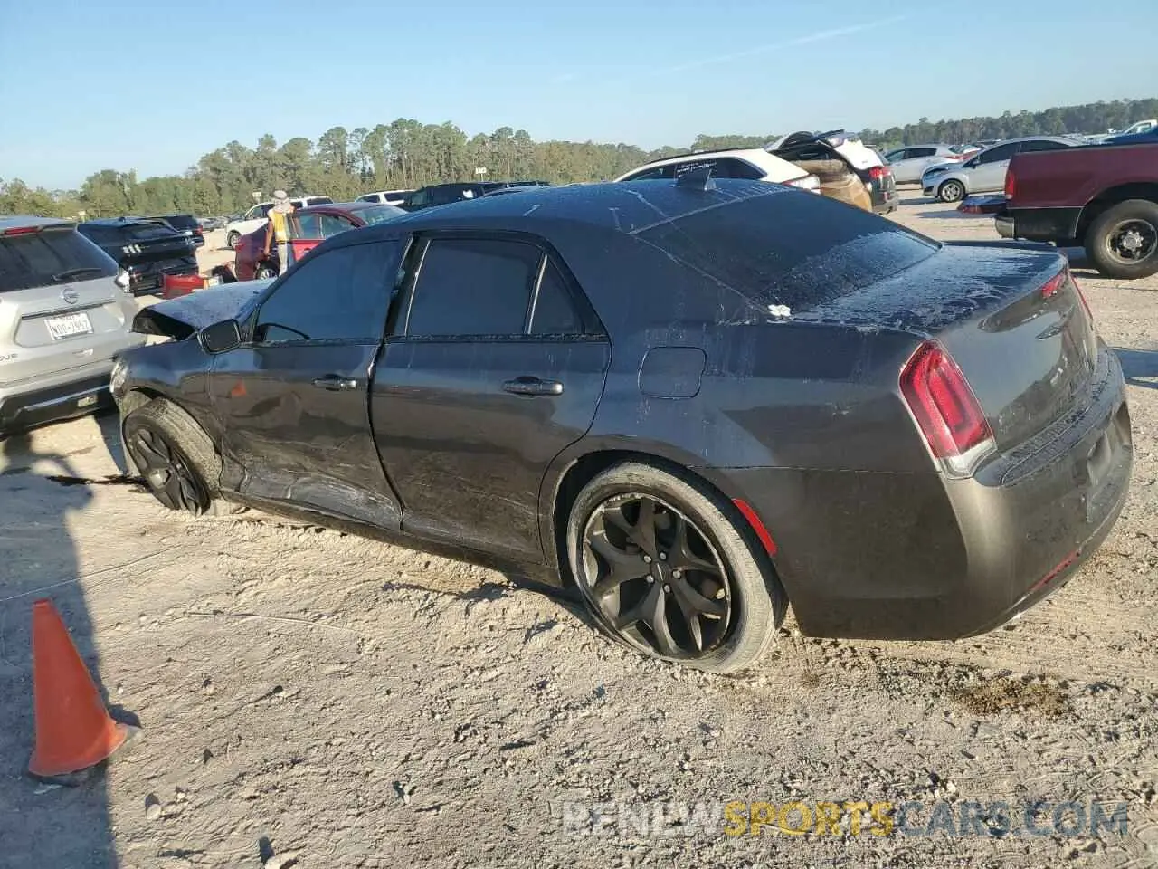 2 Фотография поврежденного автомобиля 2C3CCABG1MH629826 CHRYSLER 300 2021