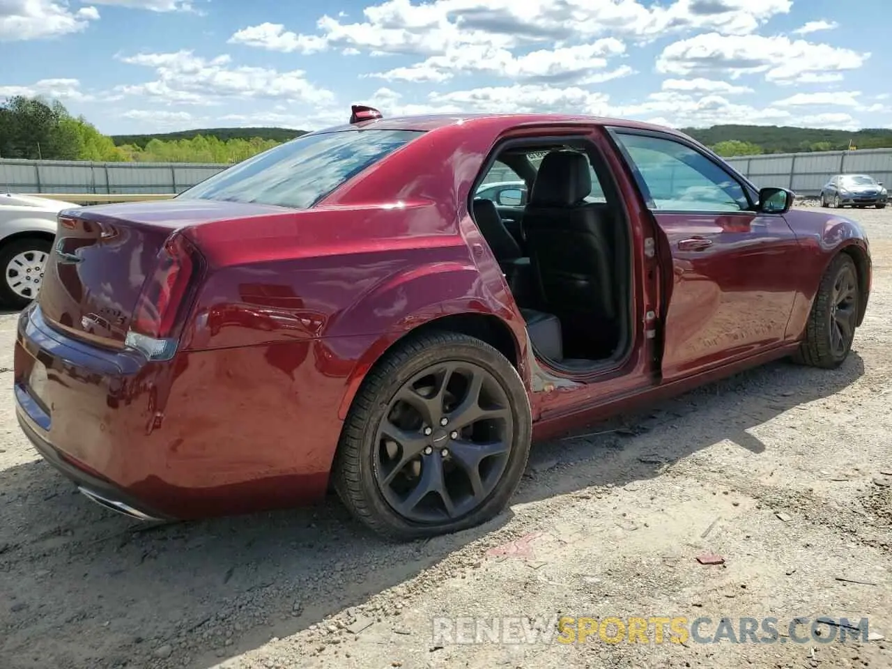 3 Фотография поврежденного автомобиля 2C3CCABG2MH550021 CHRYSLER 300 2021