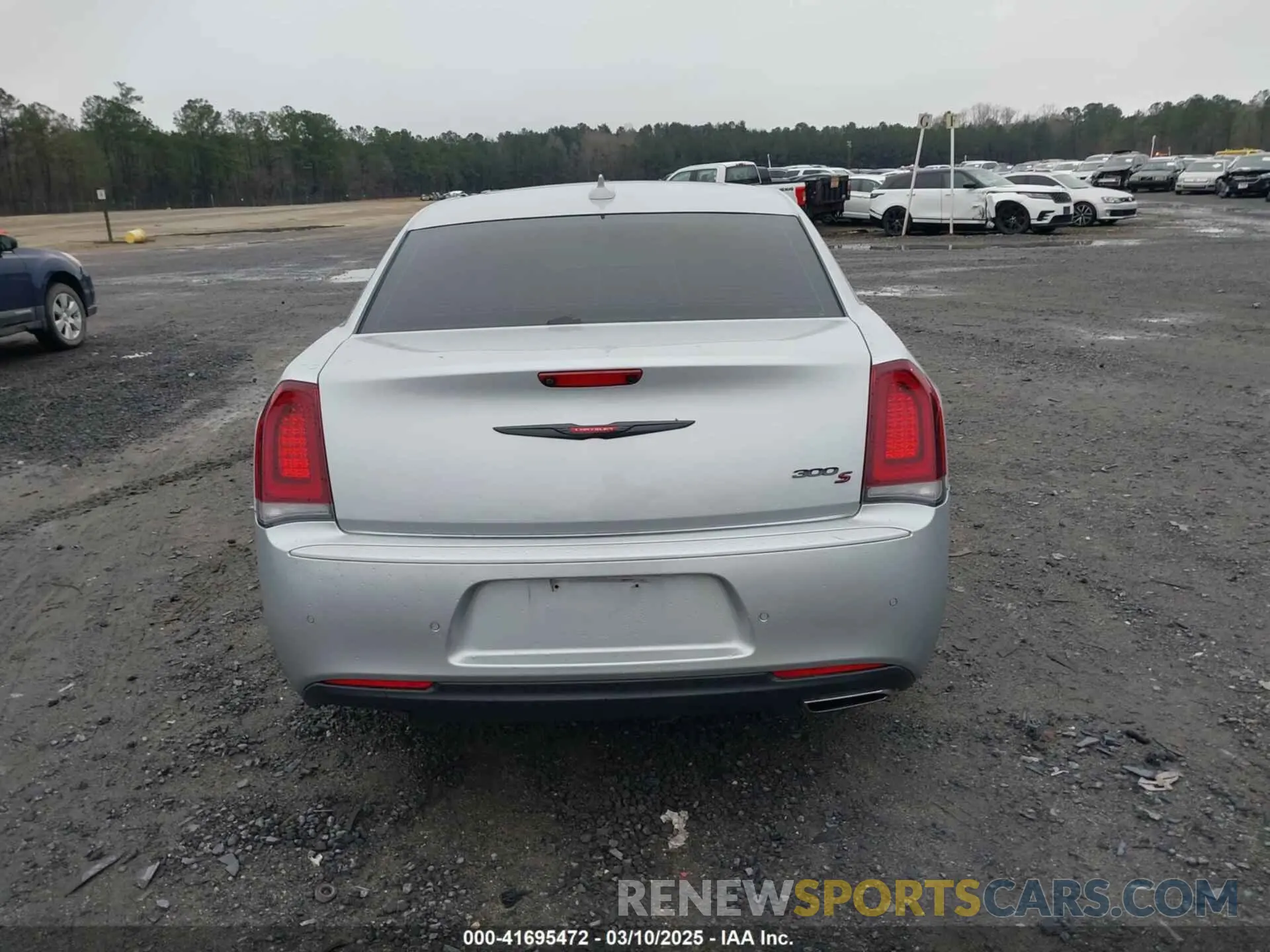 16 Photograph of a damaged car 2C3CCABG3MH537035 CHRYSLER 300 2021