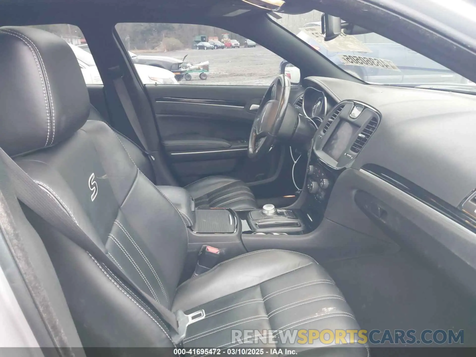 5 Photograph of a damaged car 2C3CCABG3MH537035 CHRYSLER 300 2021