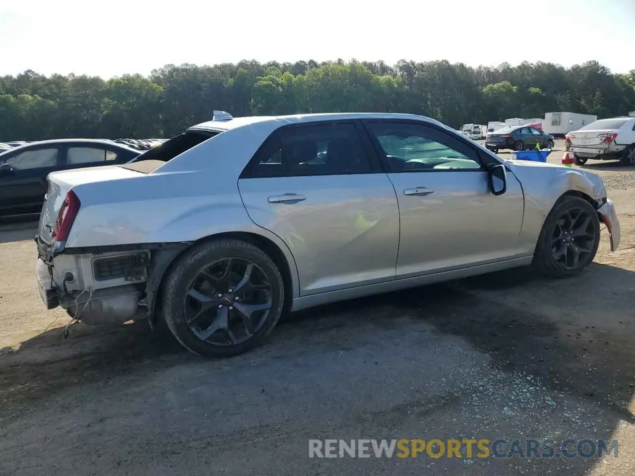 3 Photograph of a damaged car 2C3CCABG4MH525539 CHRYSLER 300 2021