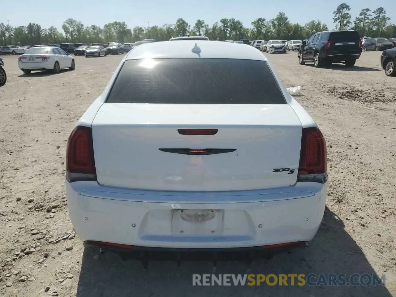 6 Photograph of a damaged car 2C3CCABG4MH554460 CHRYSLER 300 2021