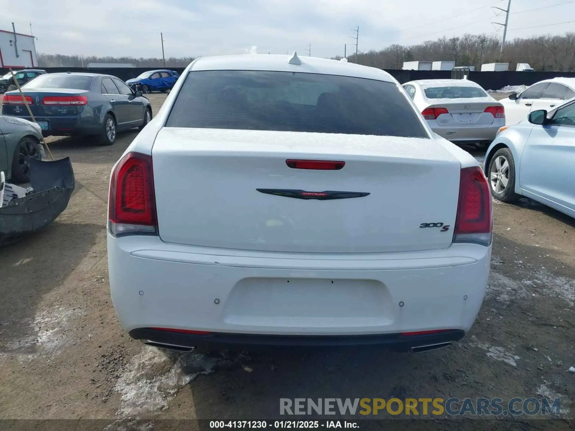 16 Photograph of a damaged car 2C3CCABG6MH523713 CHRYSLER 300 2021